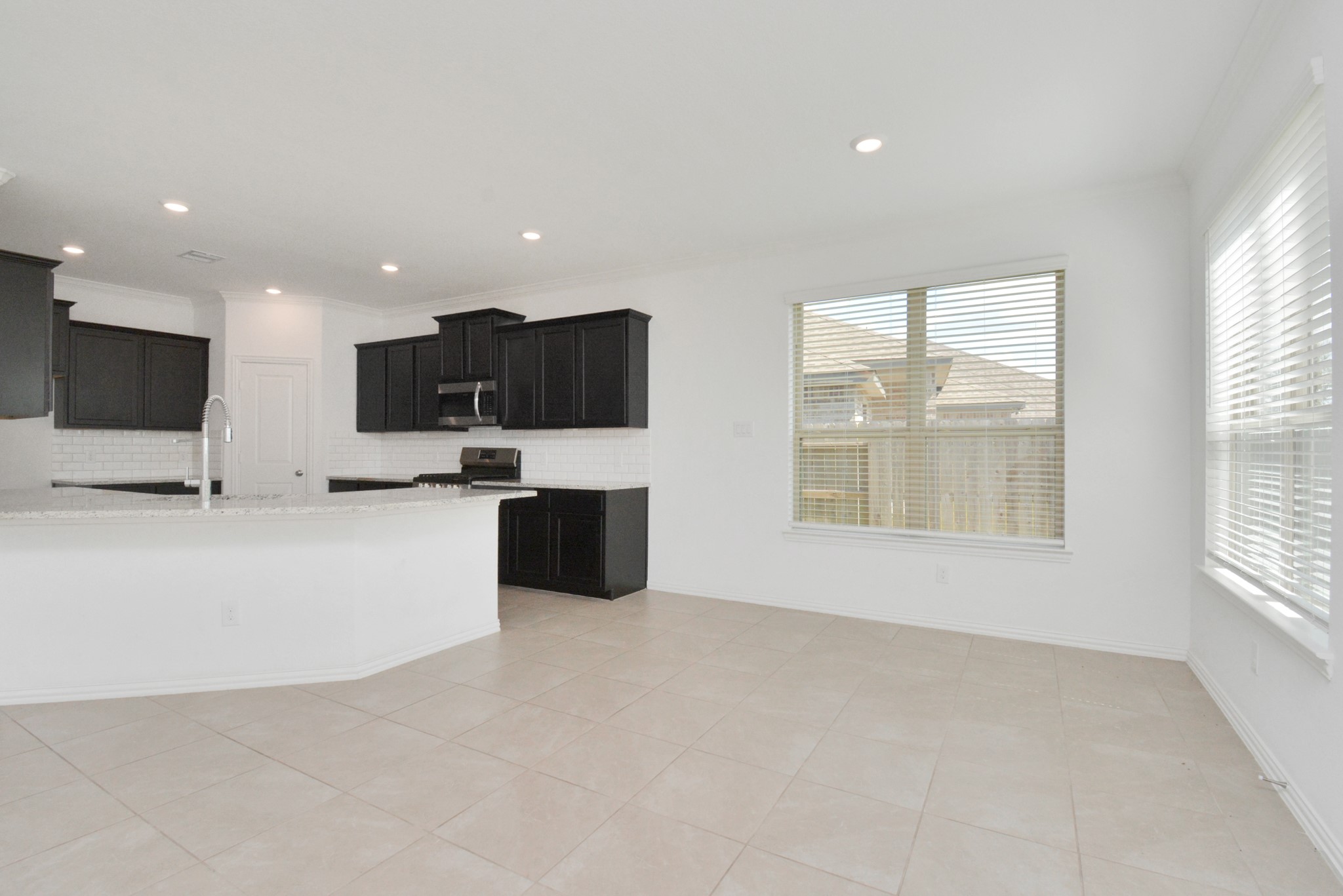 13002 Sheildaig Street Property Photo 10