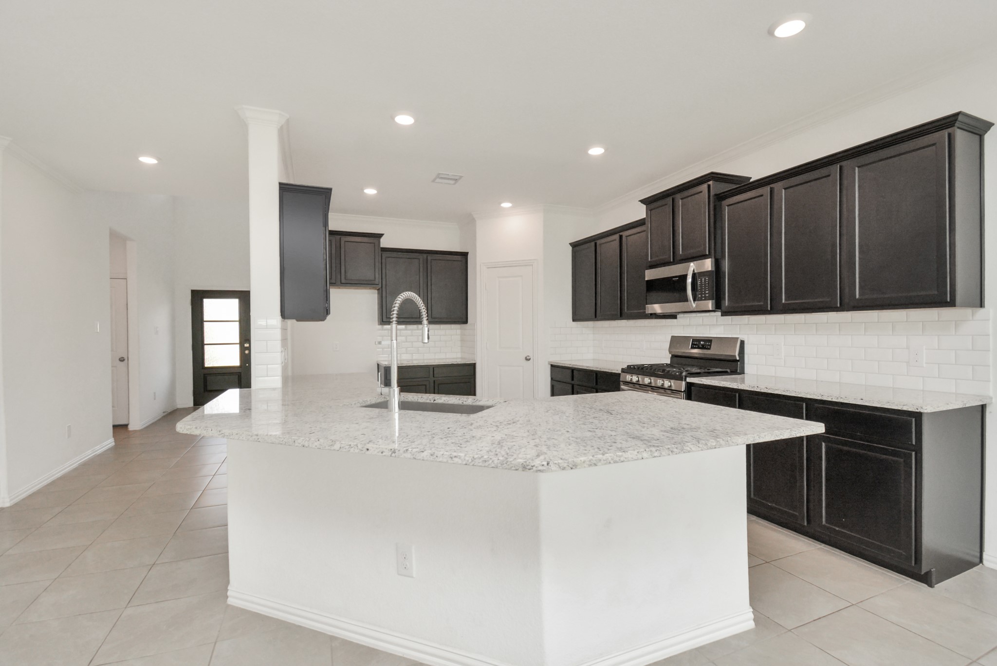 13002 Sheildaig Street Property Photo 11