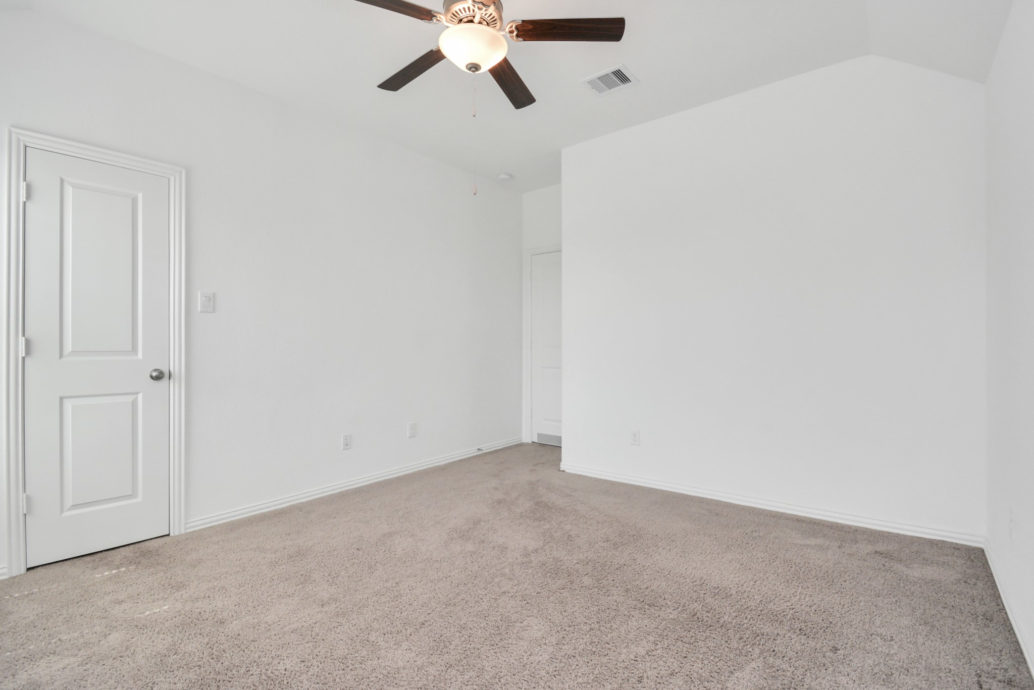 13002 Sheildaig Street Property Photo 32