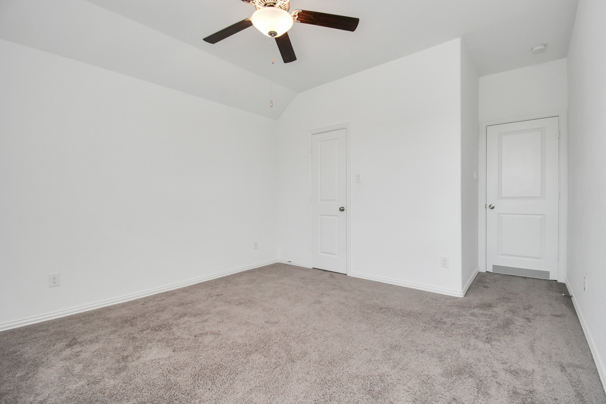 13002 Sheildaig Street Property Photo 37