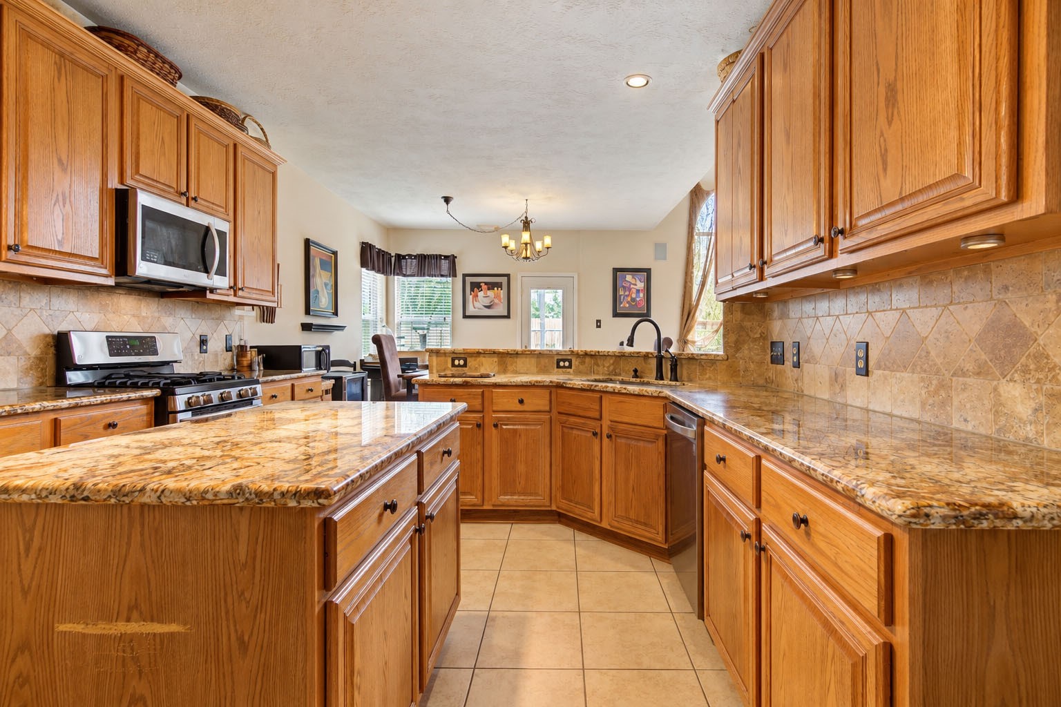 8111 Summer Wind Court Property Photo 38