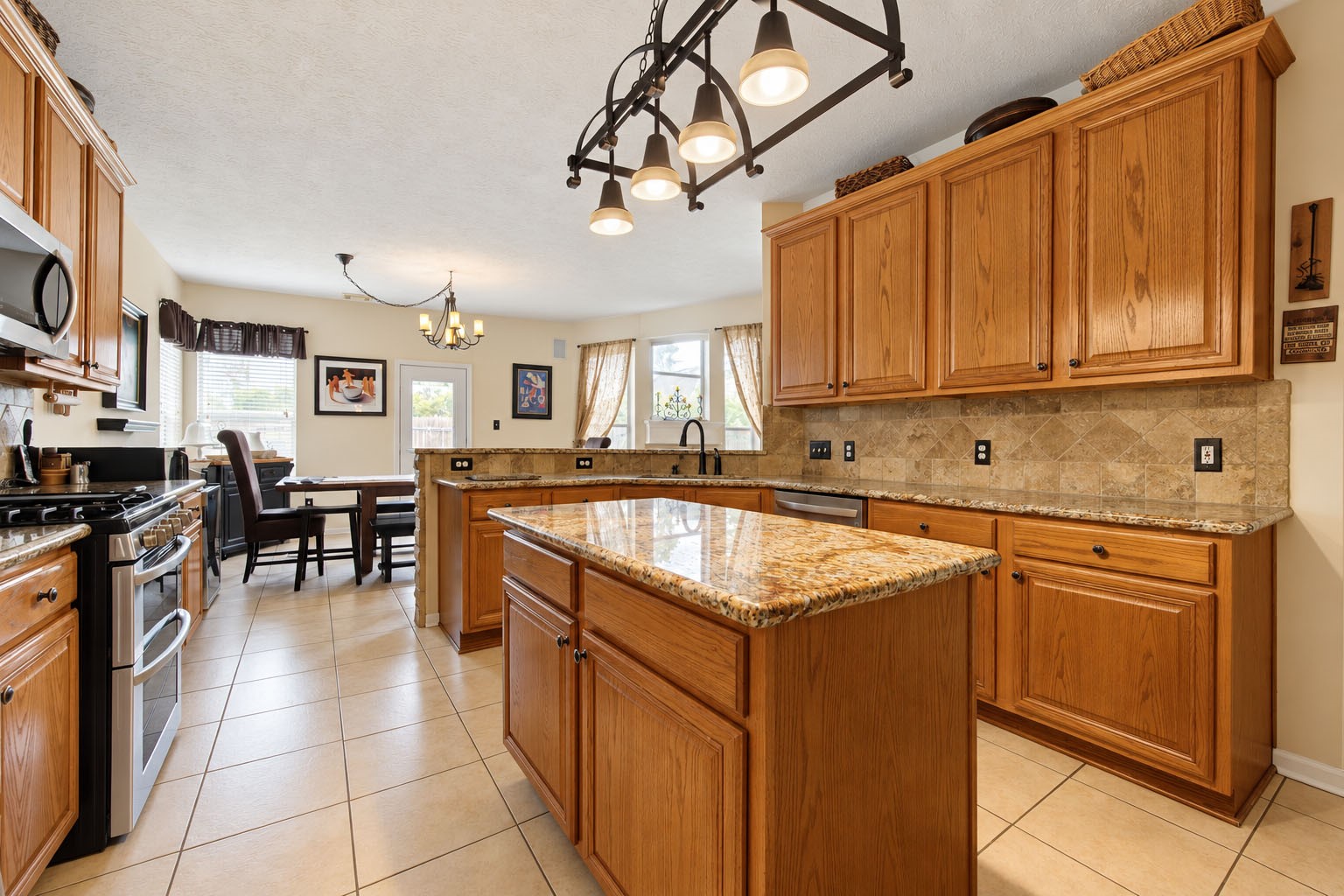 8111 Summer Wind Court Property Photo 41