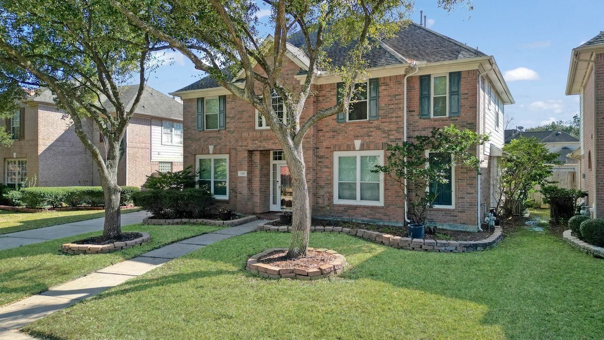 23327 Allister Court Property Photo 8