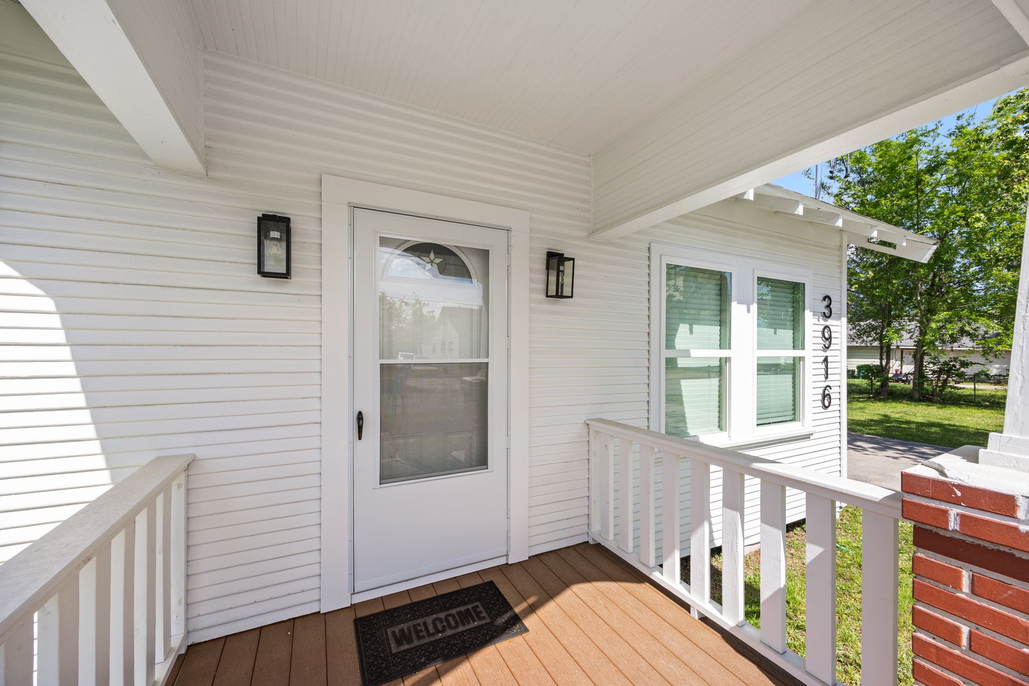 3916 Kennon Street Property Photo 4