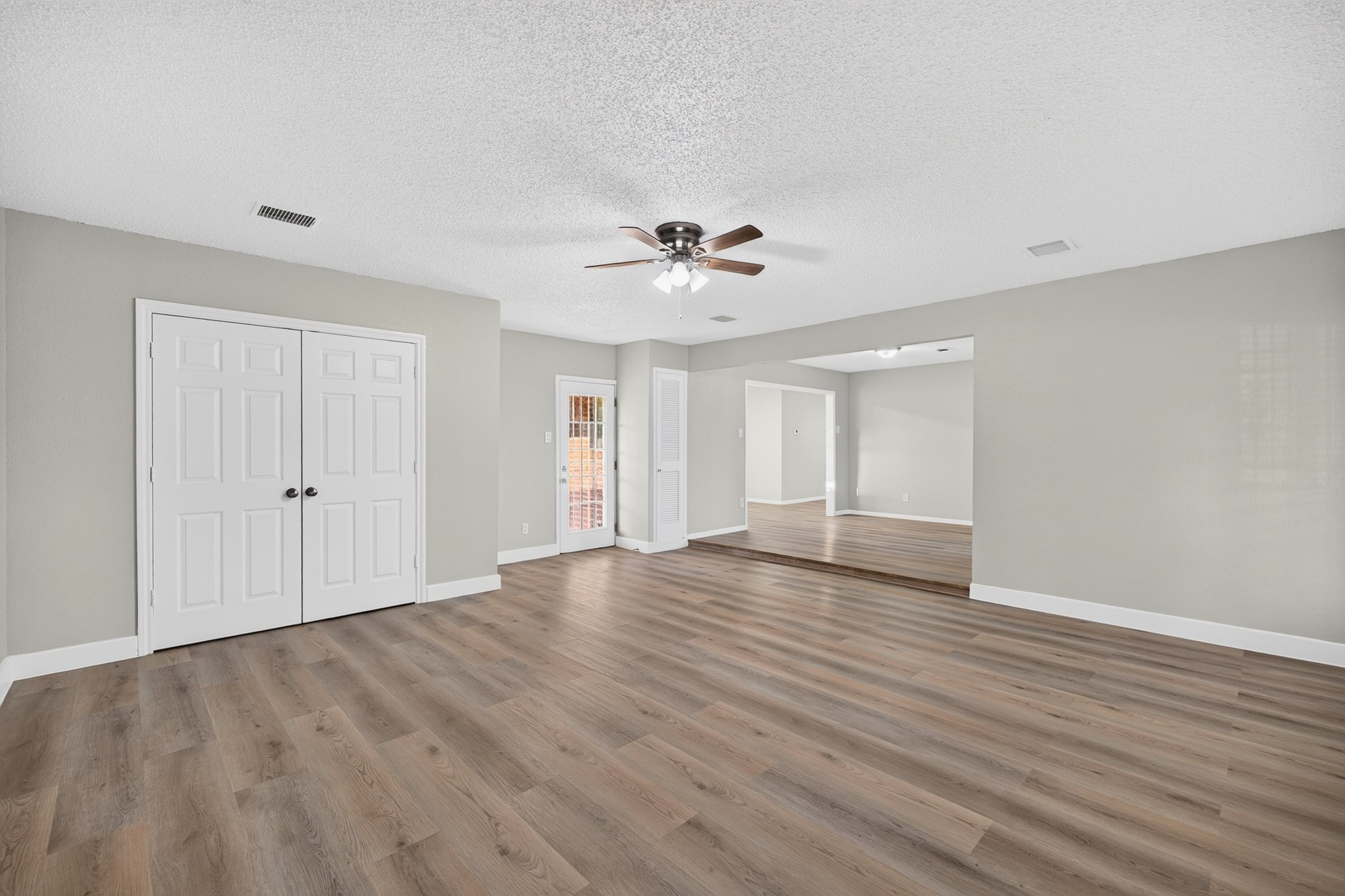 6127 Rietta Street Property Photo 19