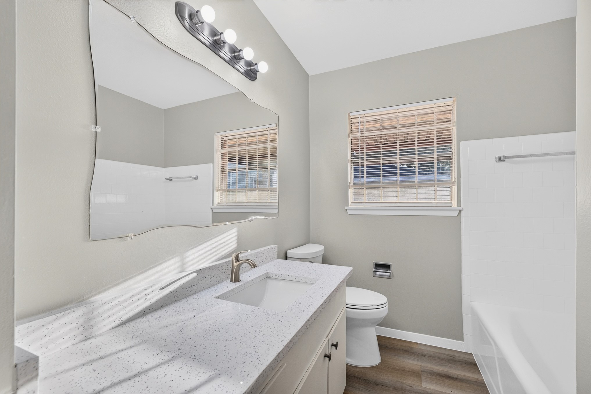 6127 Rietta Street Property Photo 20