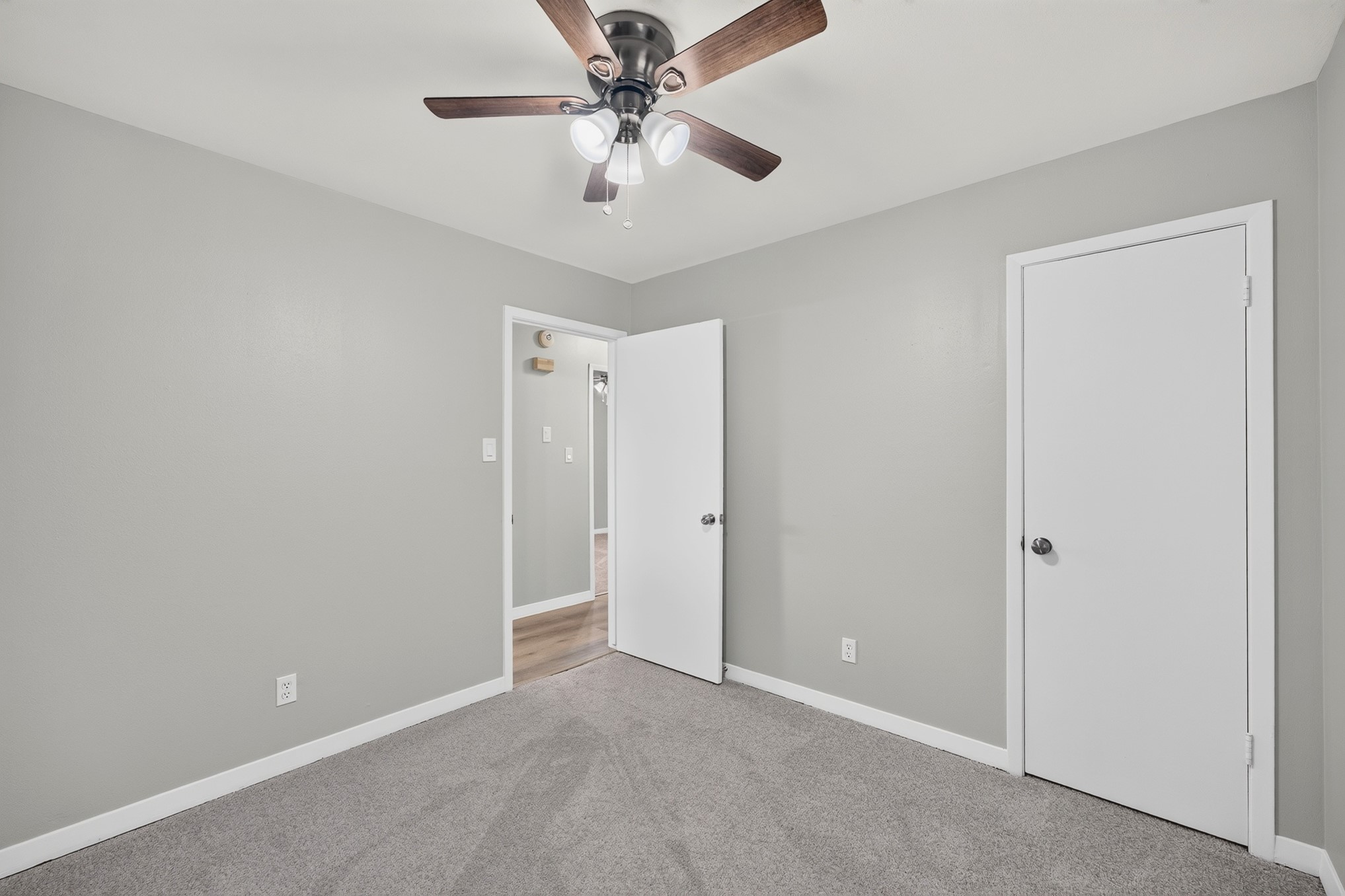 6127 Rietta Street Property Photo 23