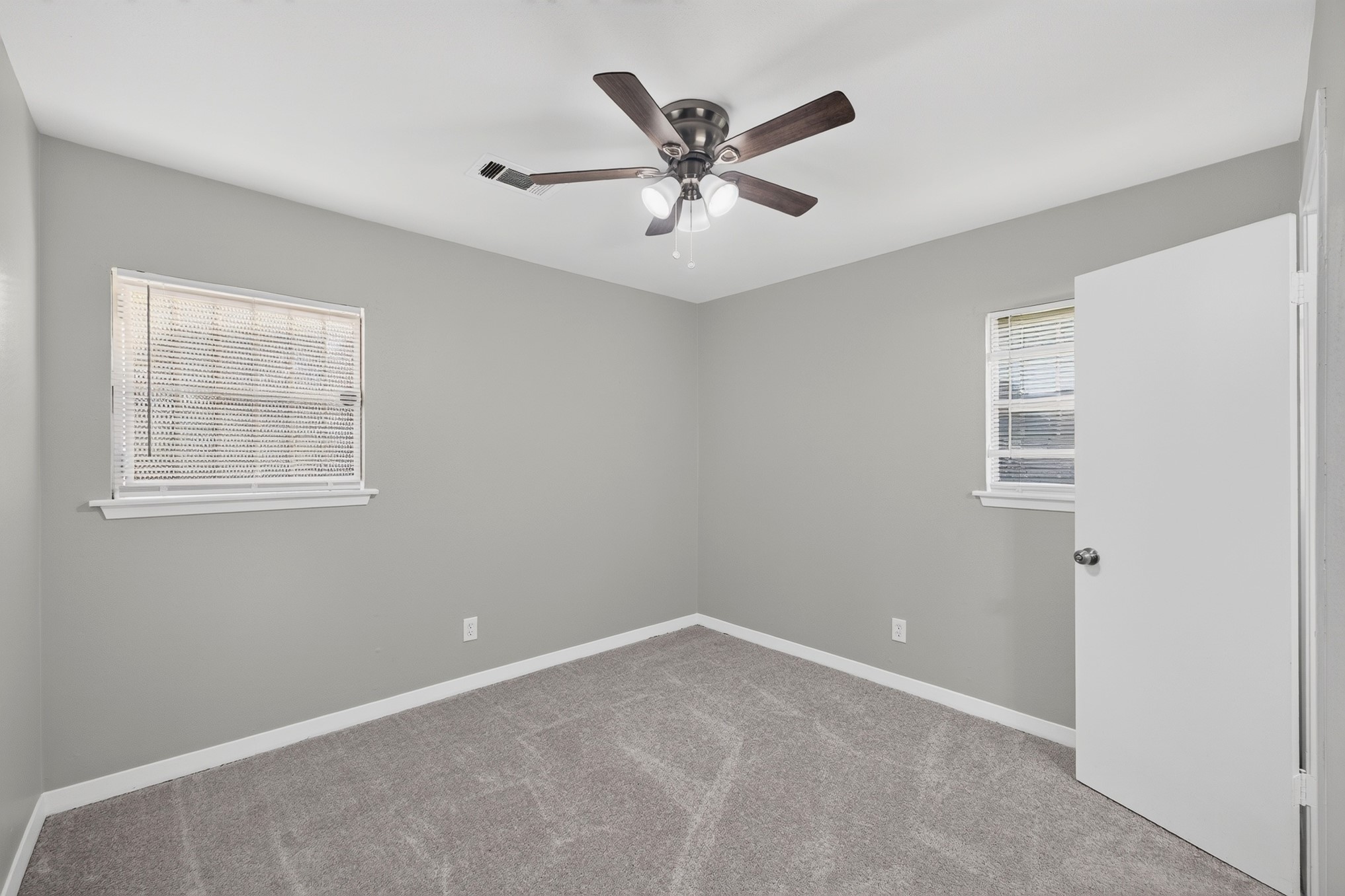 6127 Rietta Street Property Photo 26