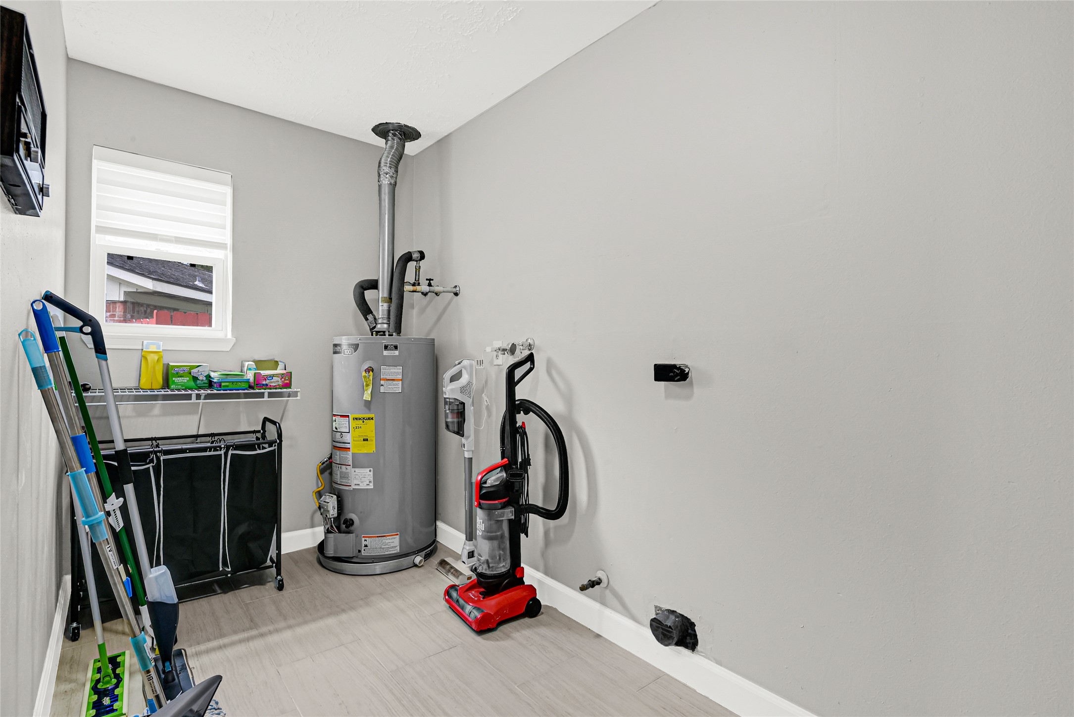 2407 Rambling Brook Drive Property Photo 42
