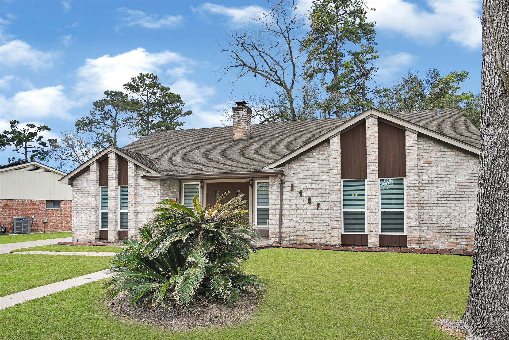 2407 Rambling Brook Drive Property Photo 49