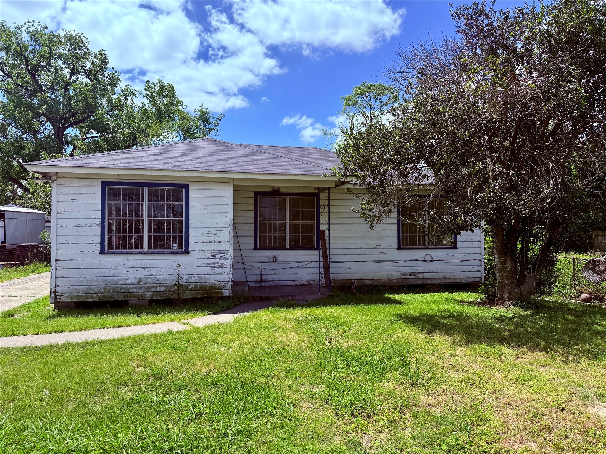 5610 Cavalcade Street Property Photo