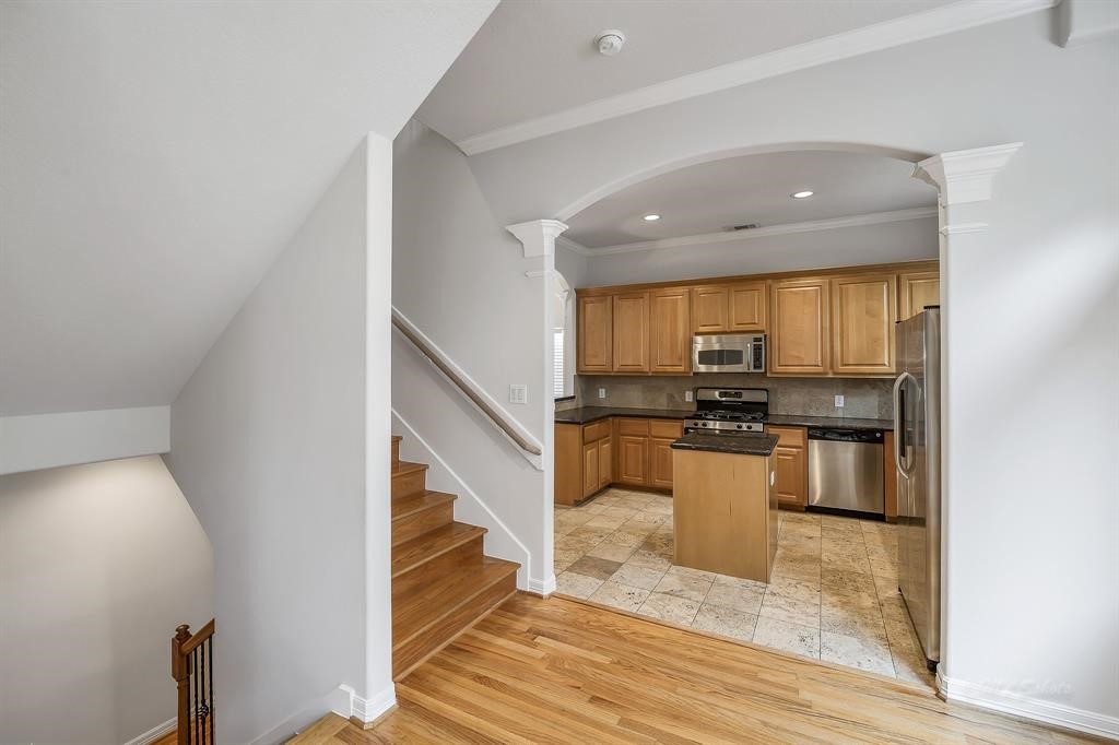 126 Detering Street C Property Photo 10