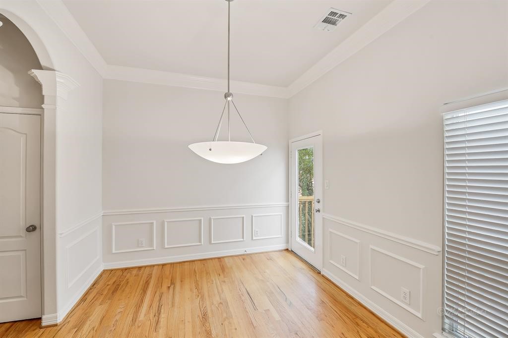 126 Detering Street C Property Photo 14
