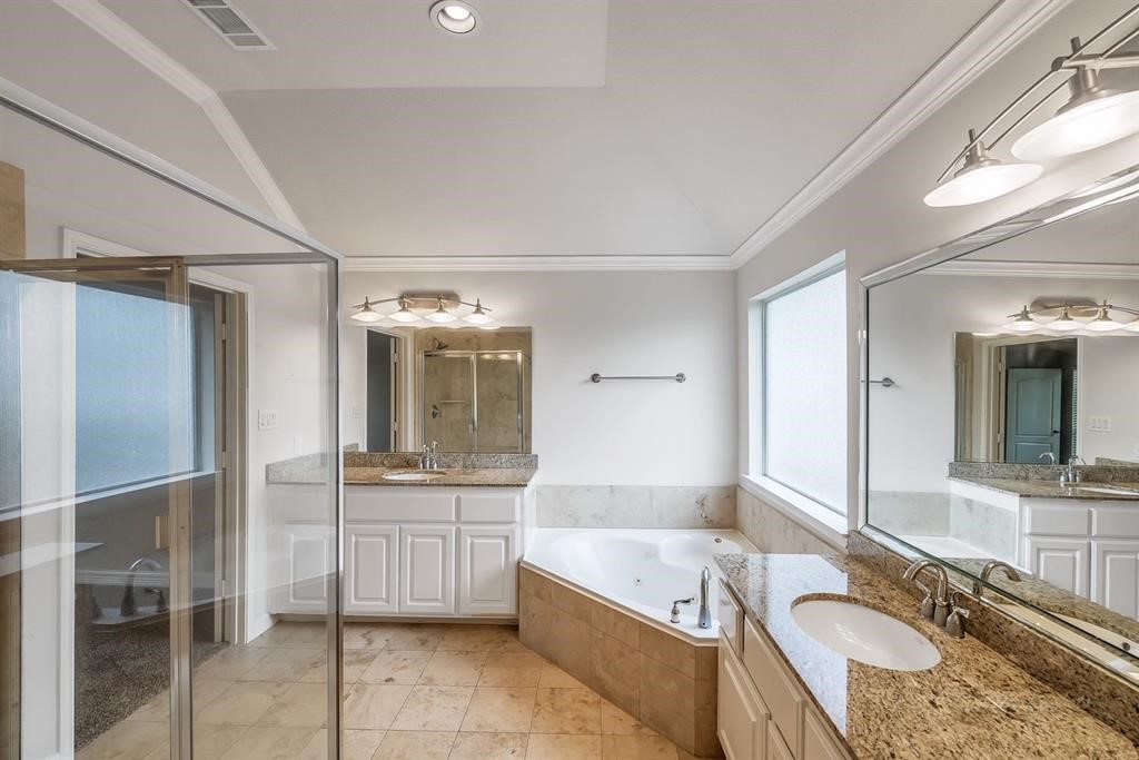 126 Detering Street C Property Photo 25