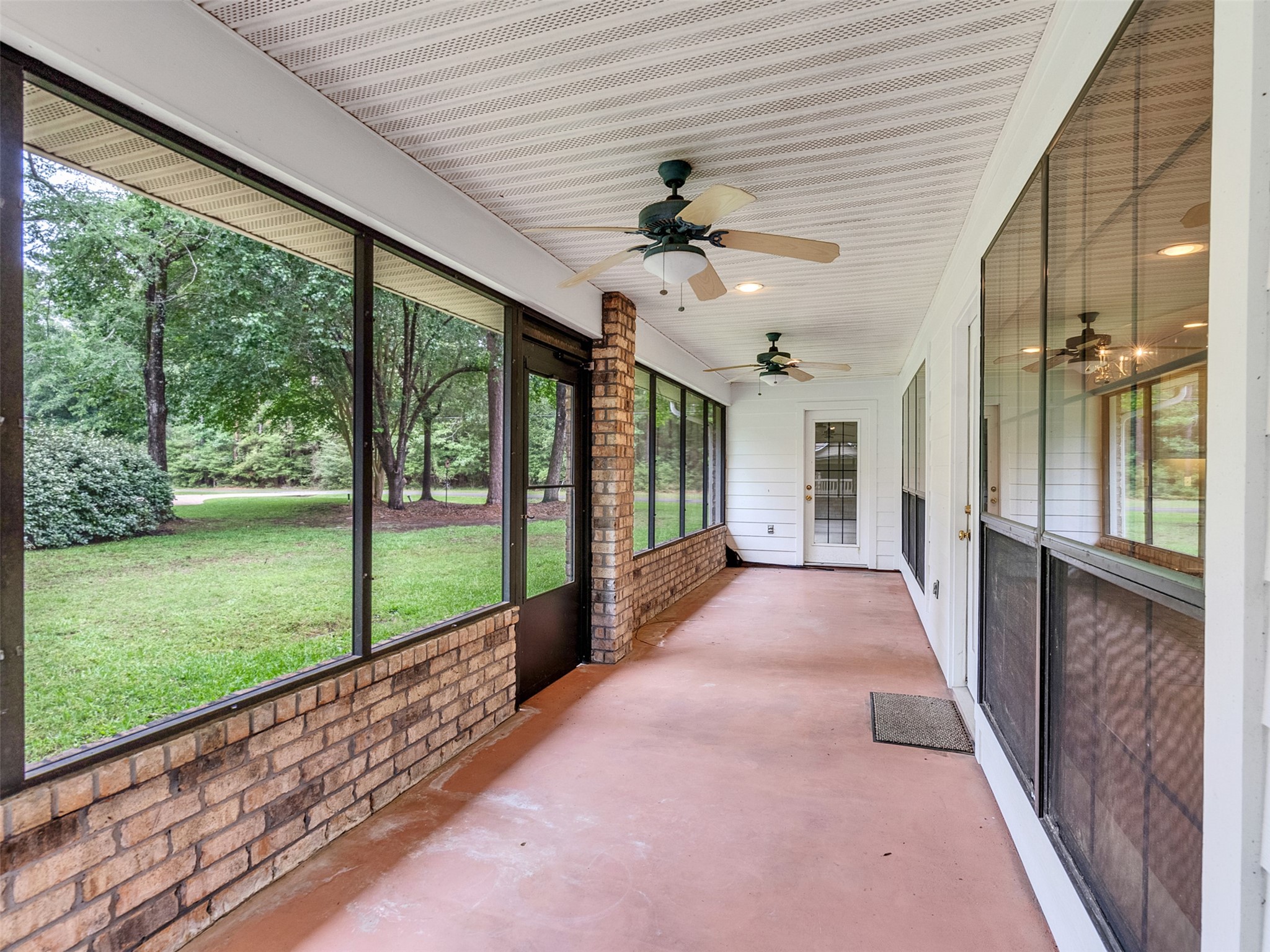 195 Coral Gables Property Photo 38