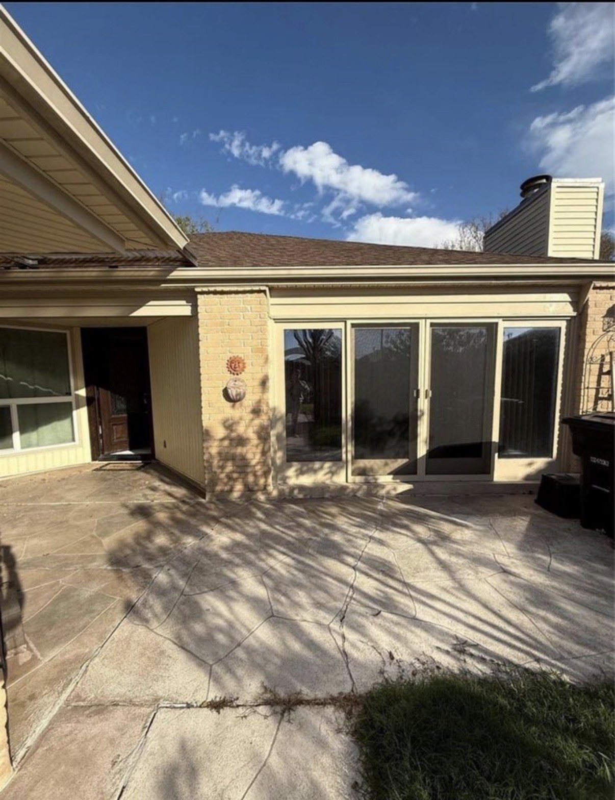 4027 Summit Valley Drive Property Photo 2