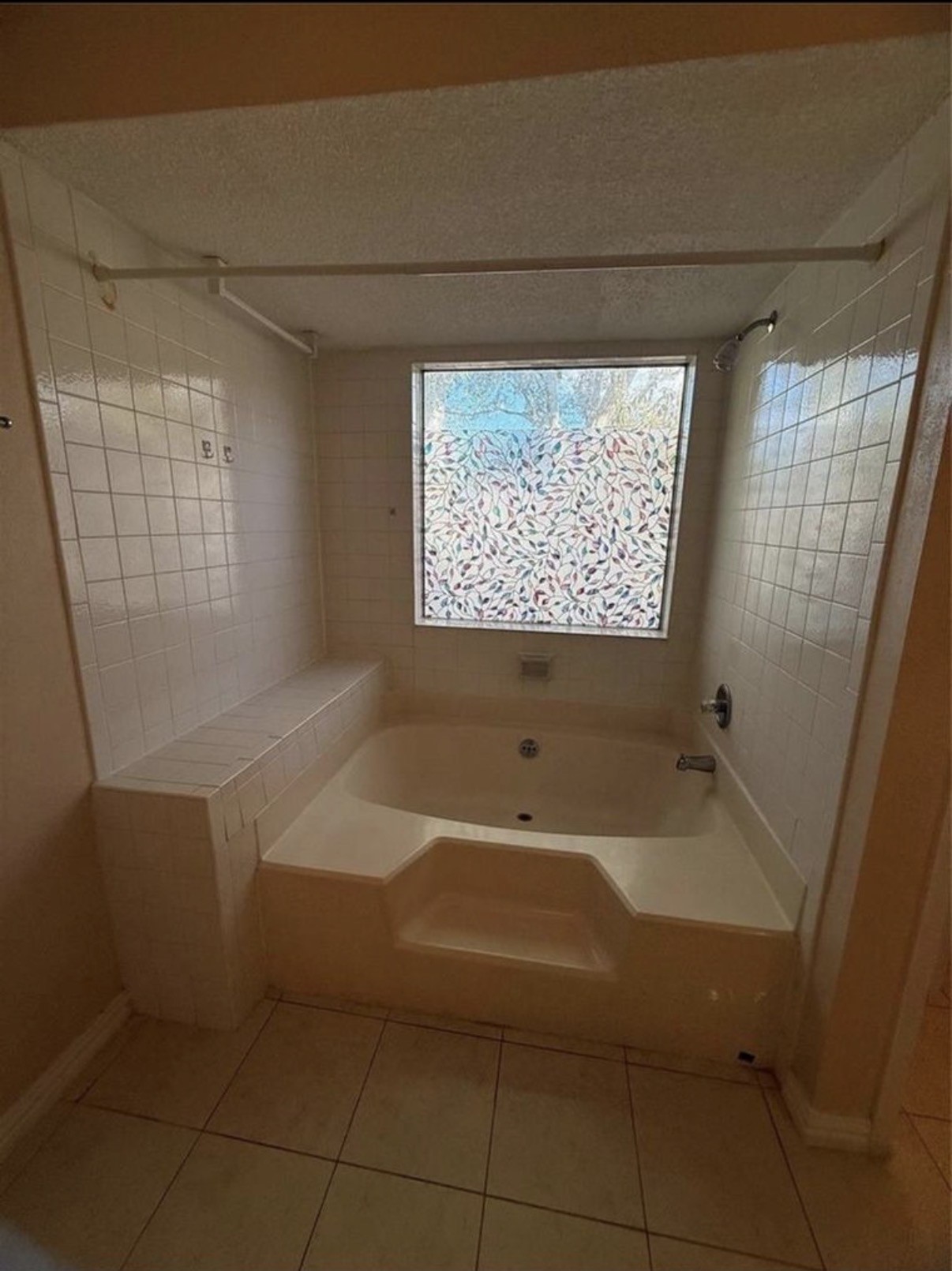 4027 Summit Valley Drive Property Photo 18