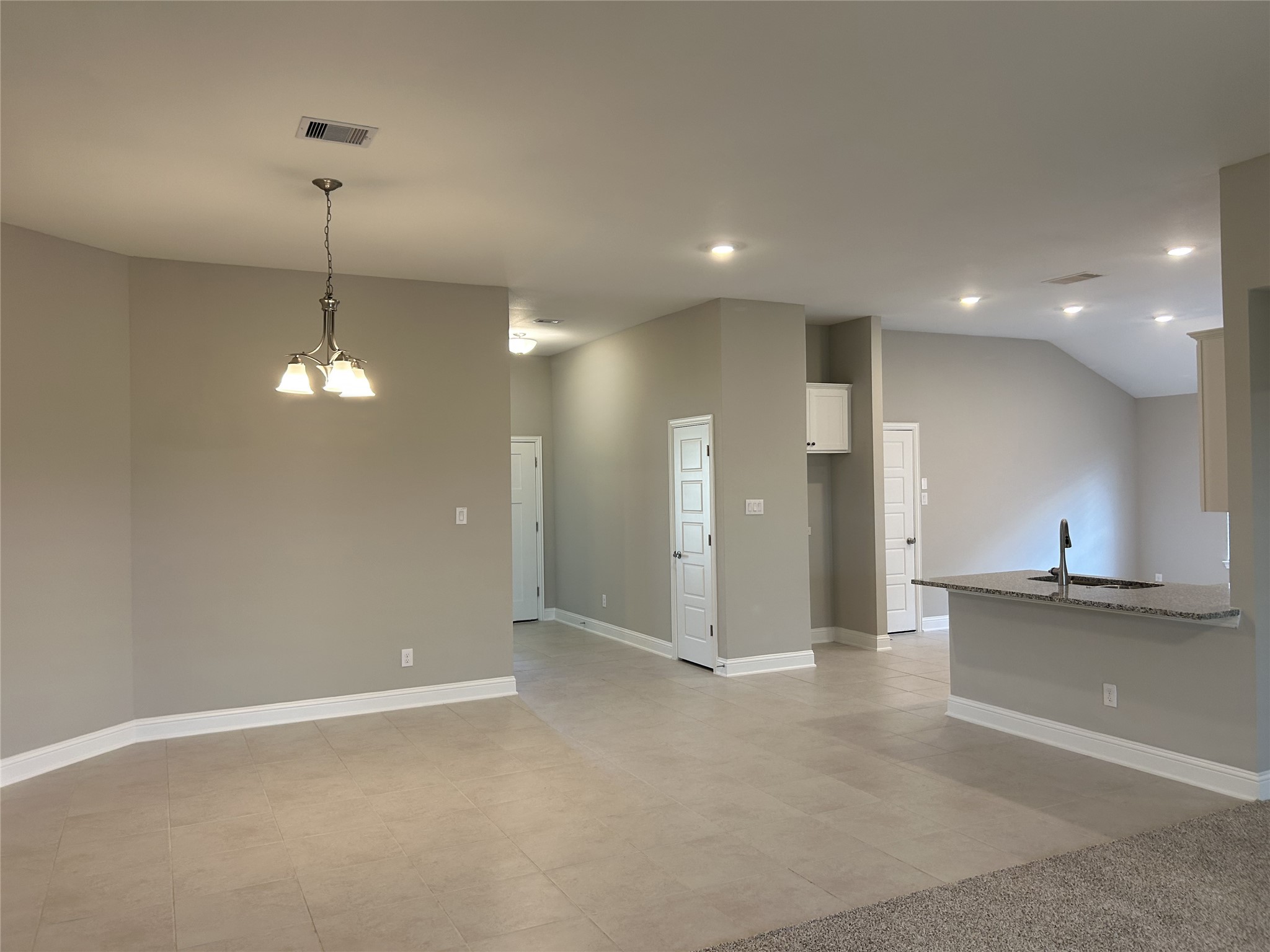 10250 Whitney Reach Drive Property Photo 12