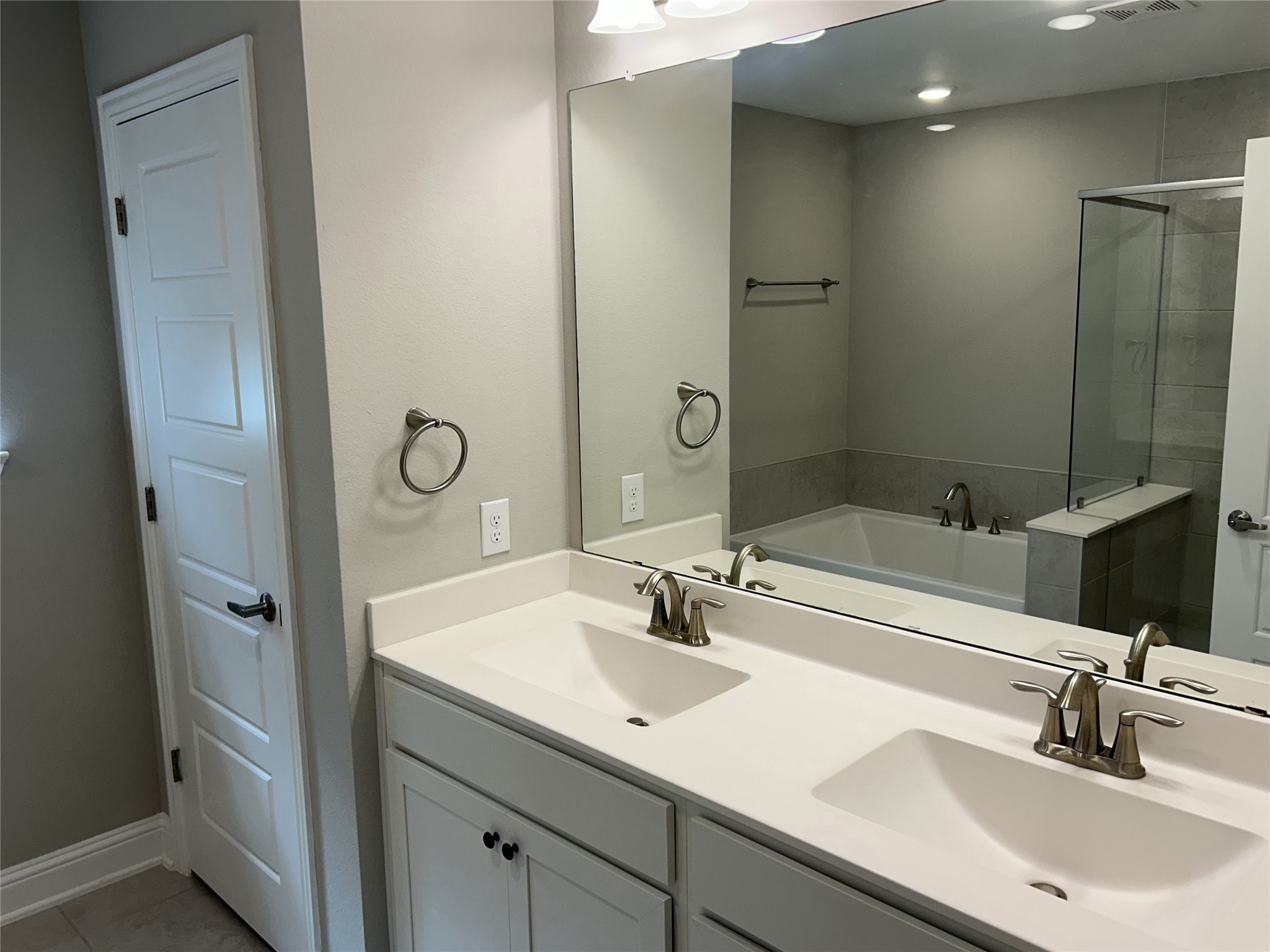 10250 Whitney Reach Drive Property Photo 15