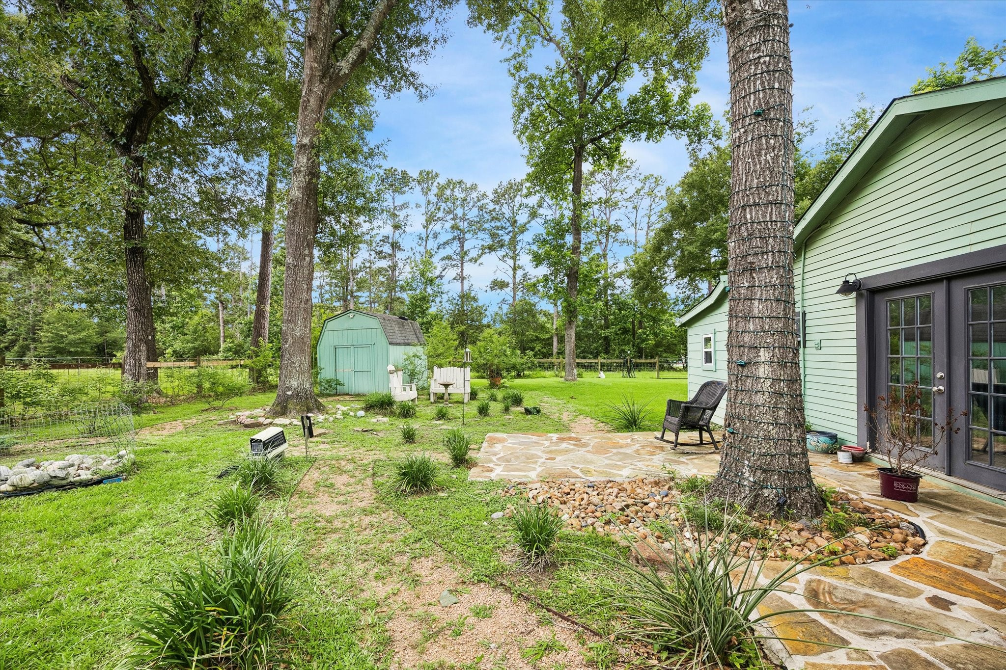 15432 Esther Drive Property Photo 22