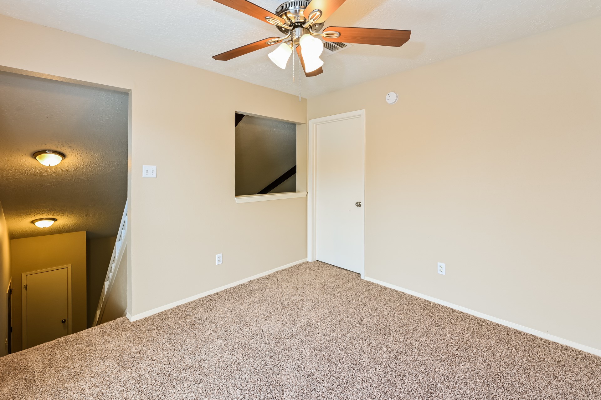 1518 Washington Drive Property Photo 12