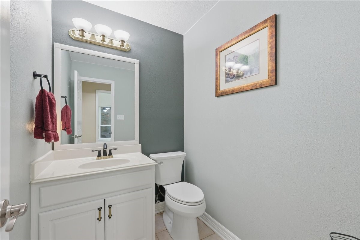 6329 Bent Water Drive Property Photo 24