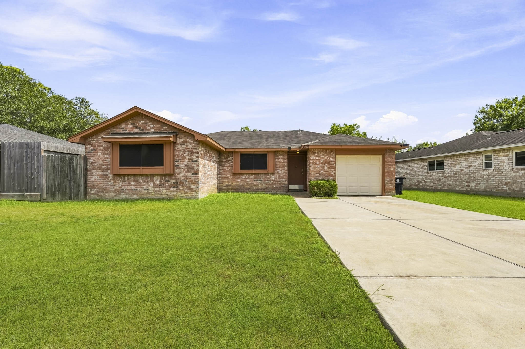 5315 Ridgestone Street Property Photo 1
