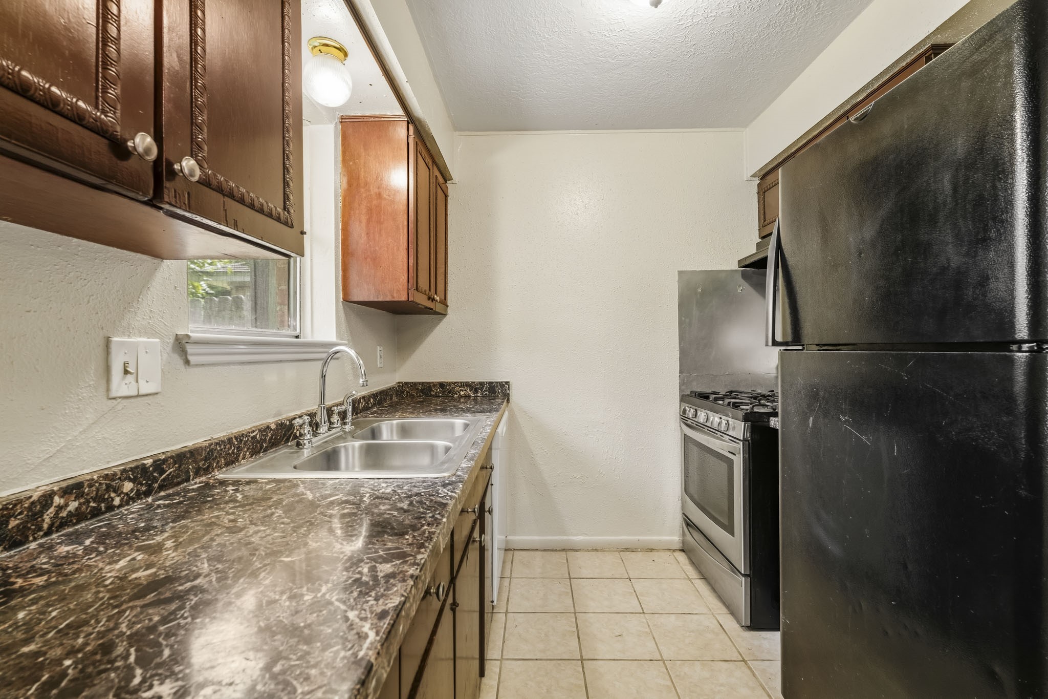 5315 Ridgestone Street Property Photo 9