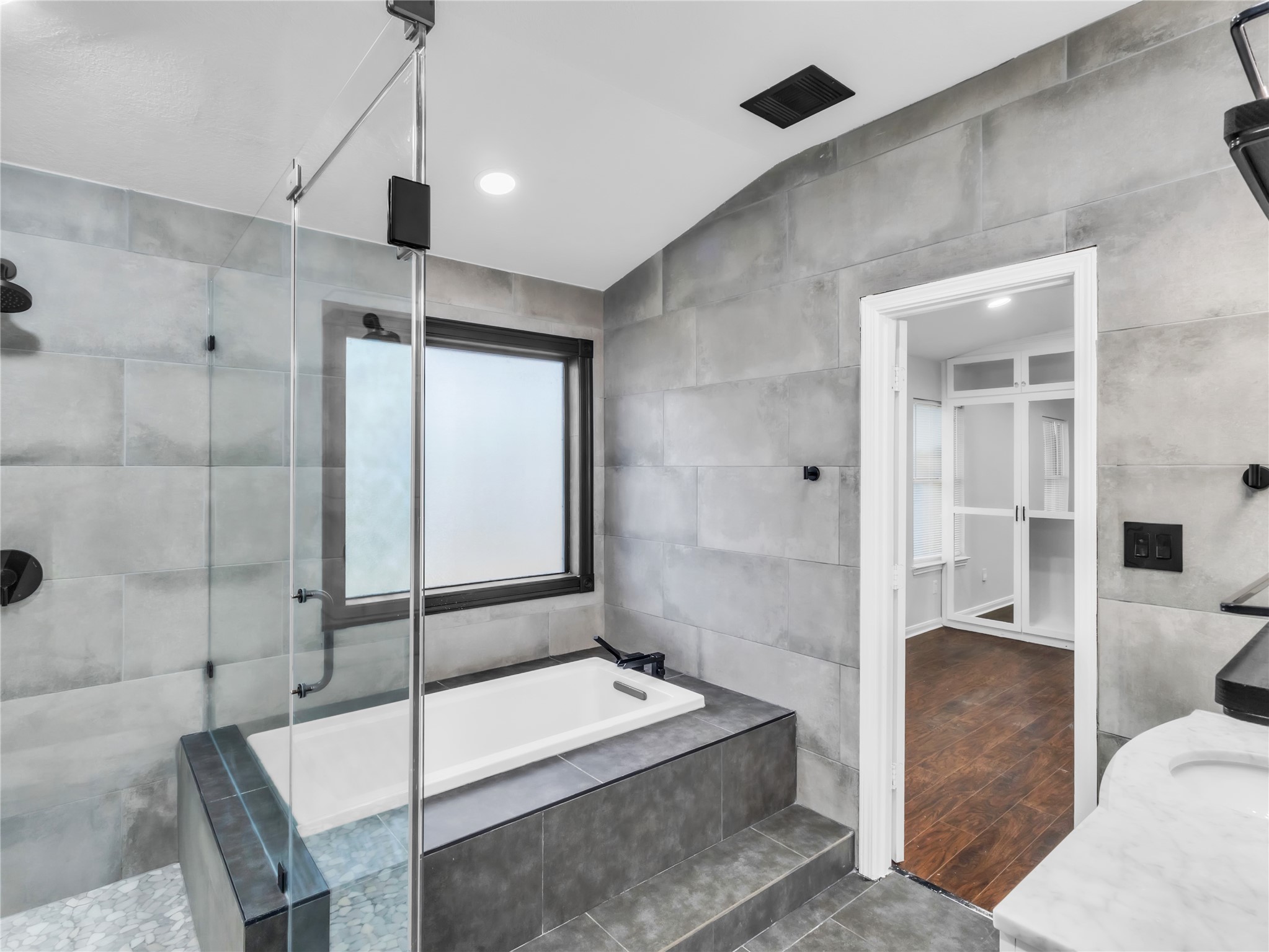 15834 Mountain Mist Trail Property Photo 20