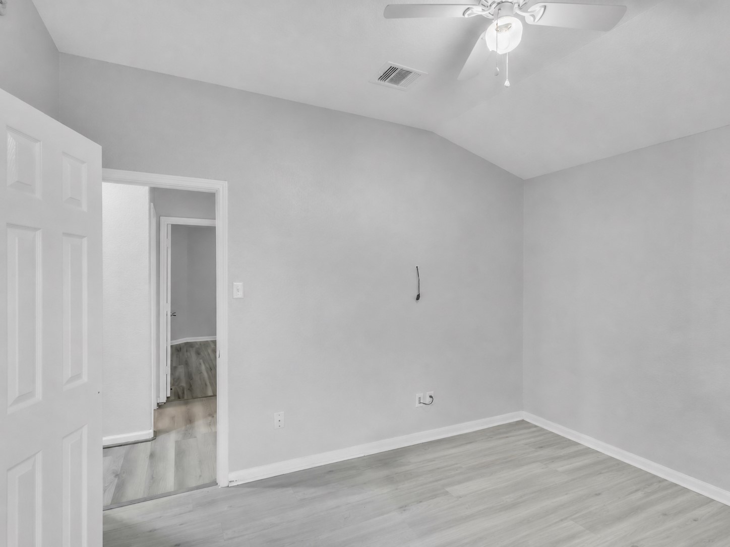 15834 Mountain Mist Trail Property Photo 24