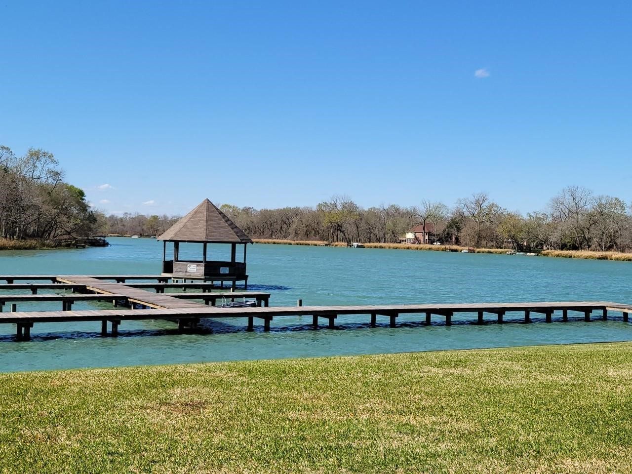 151 Island Boulevard Property Photo 1
