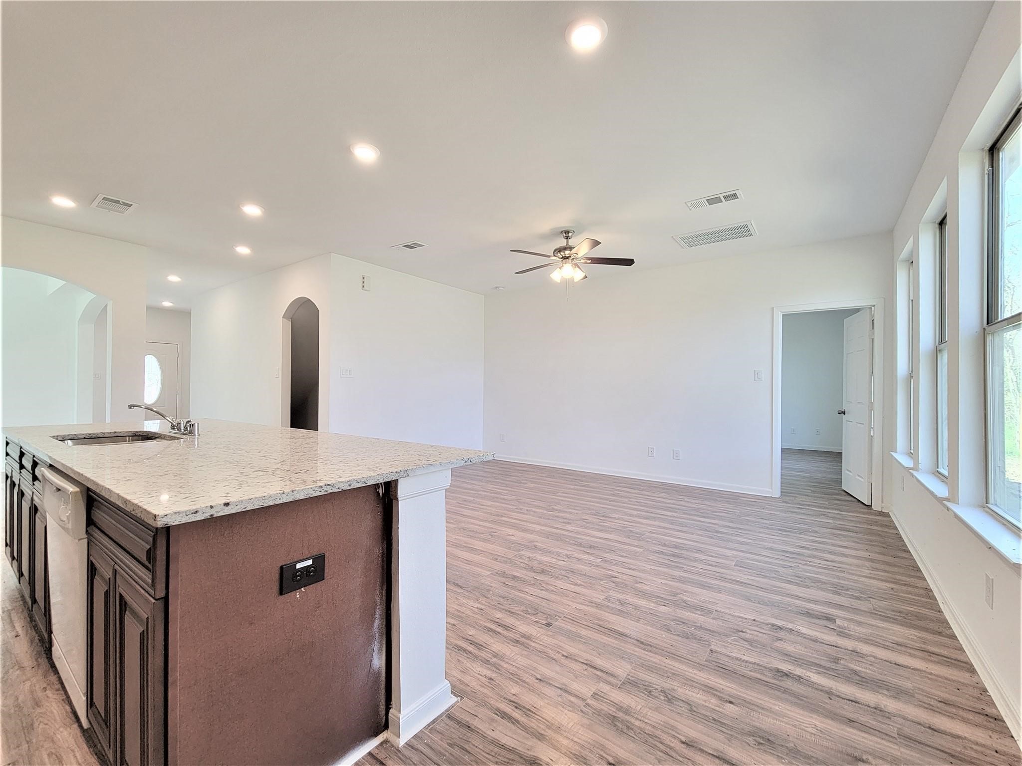 151 Island Boulevard Property Photo 6