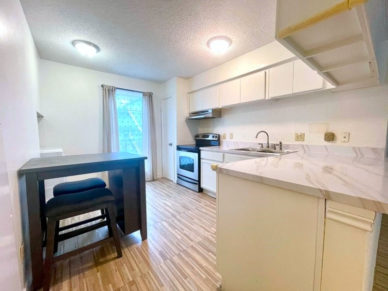1901 S Voss Road 18 Property Photo 9