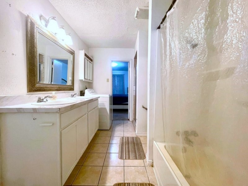 1901 S Voss Road 18 Property Photo 18