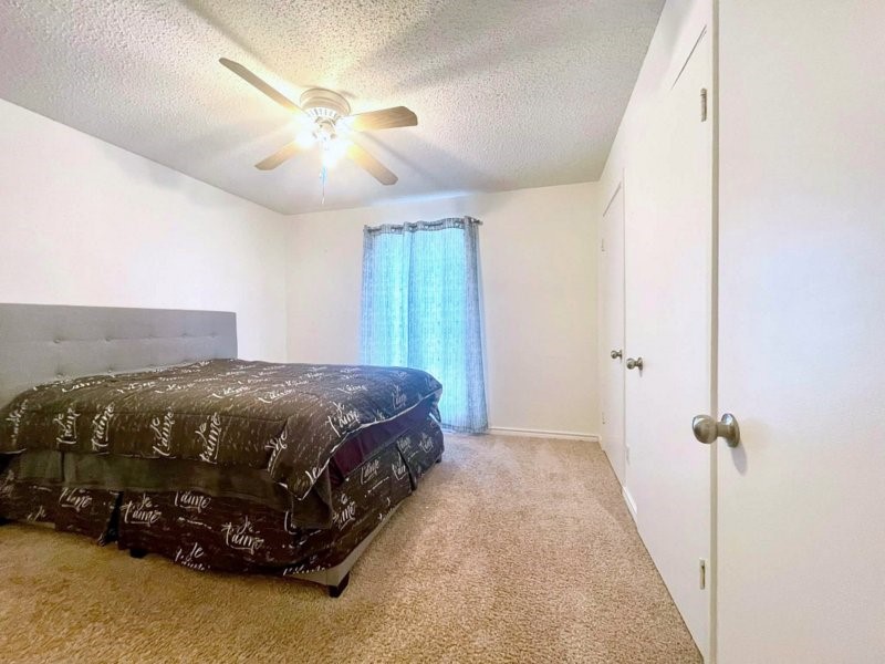 1901 S Voss Road 18 Property Photo 20