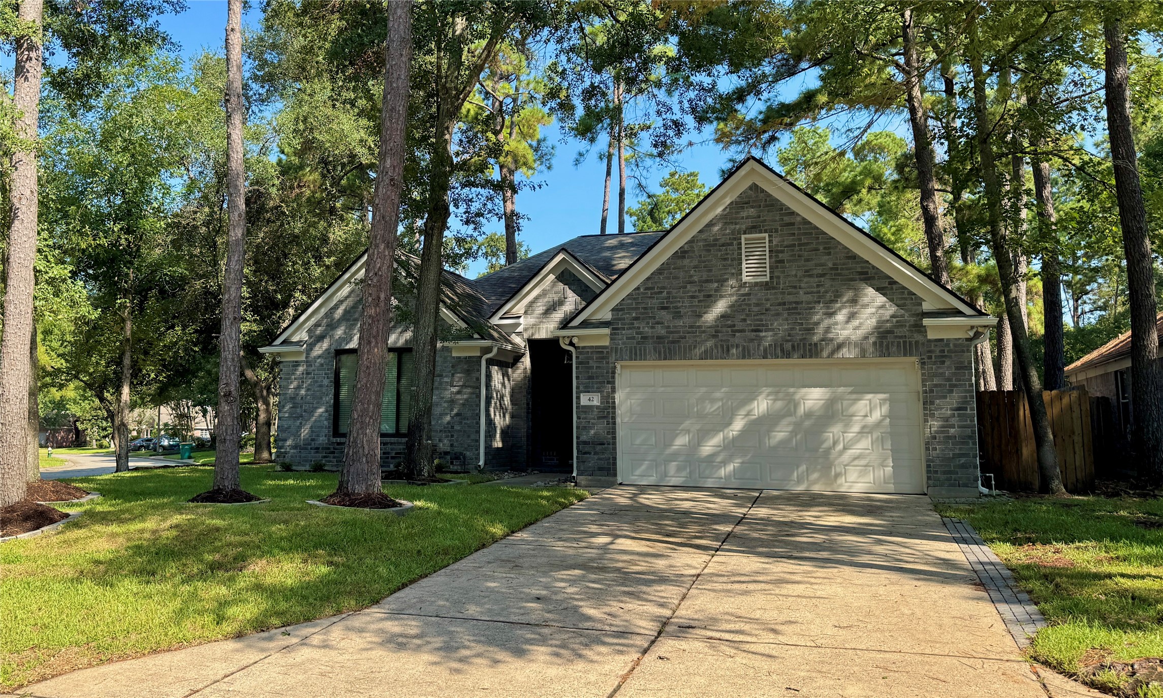 42 Tranquil Glade Place Property Photo 1