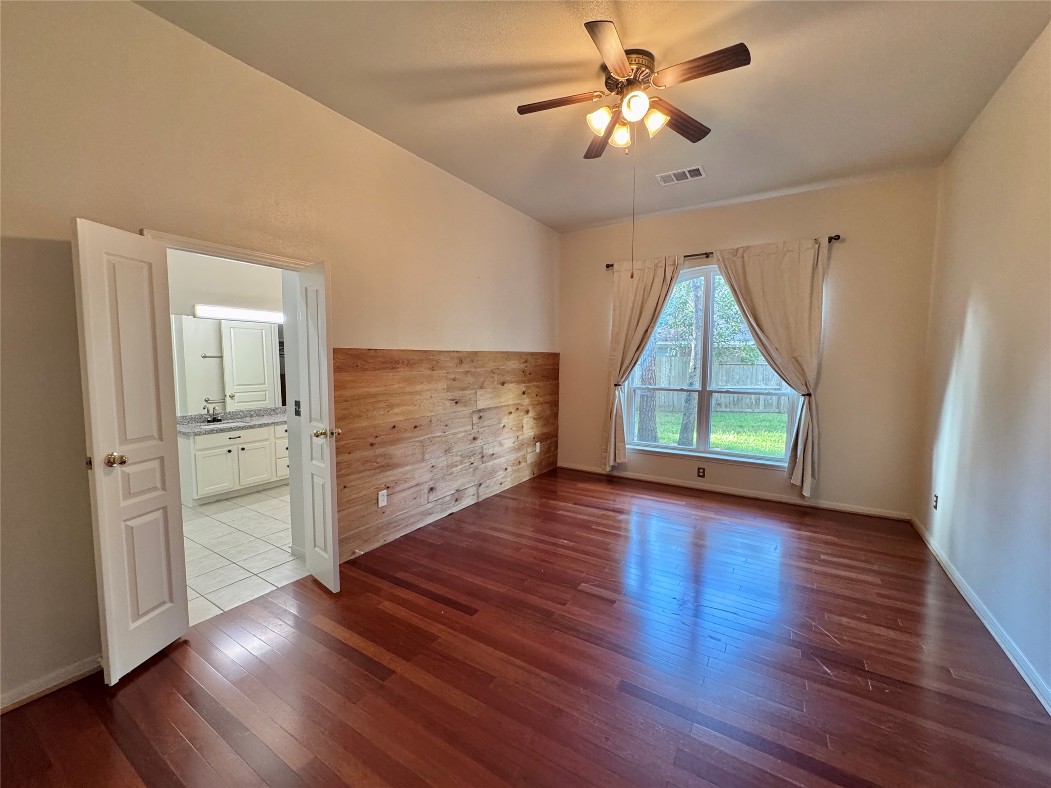 42 Tranquil Glade Place Property Photo 7