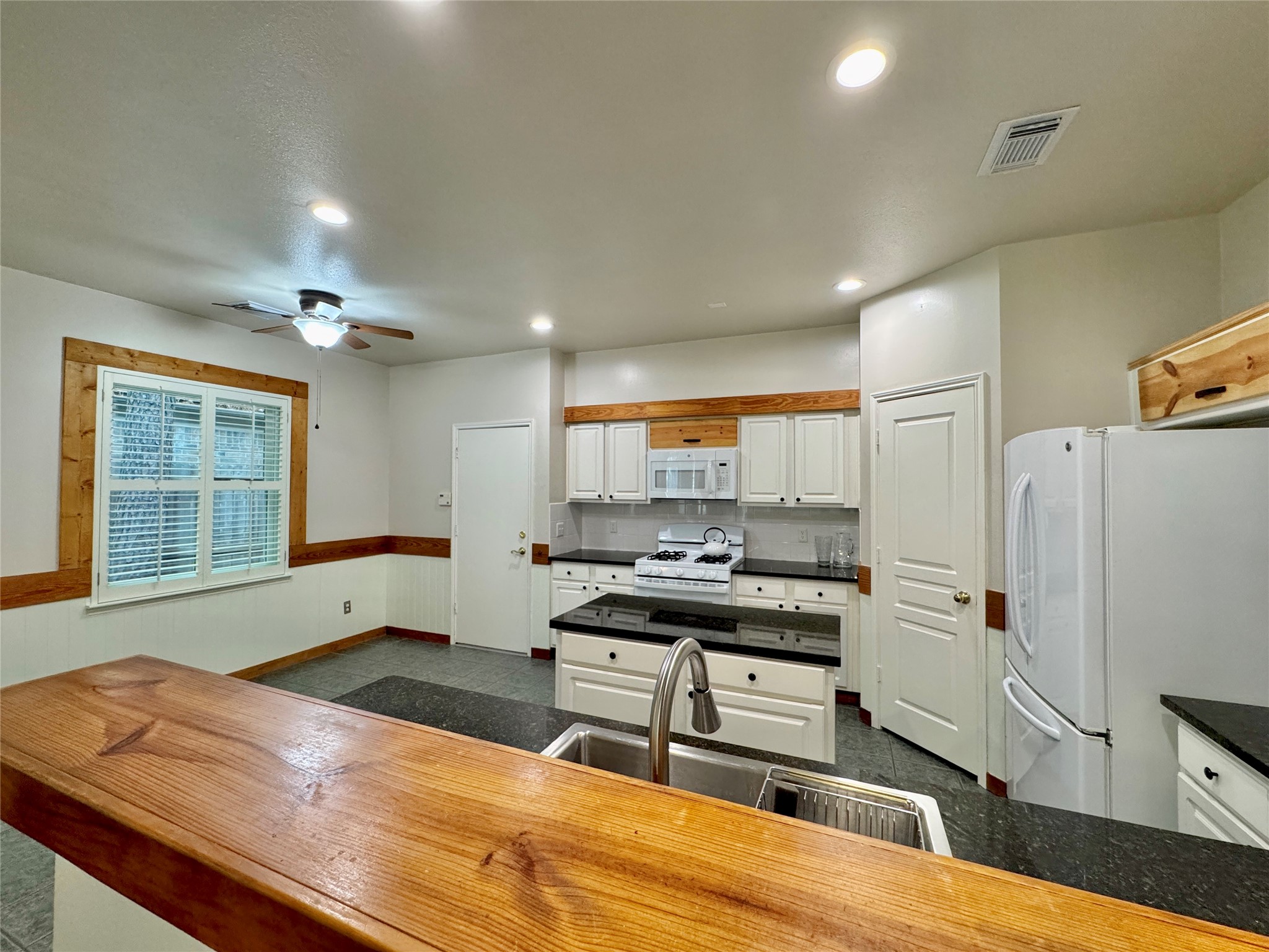 42 Tranquil Glade Place Property Photo 15