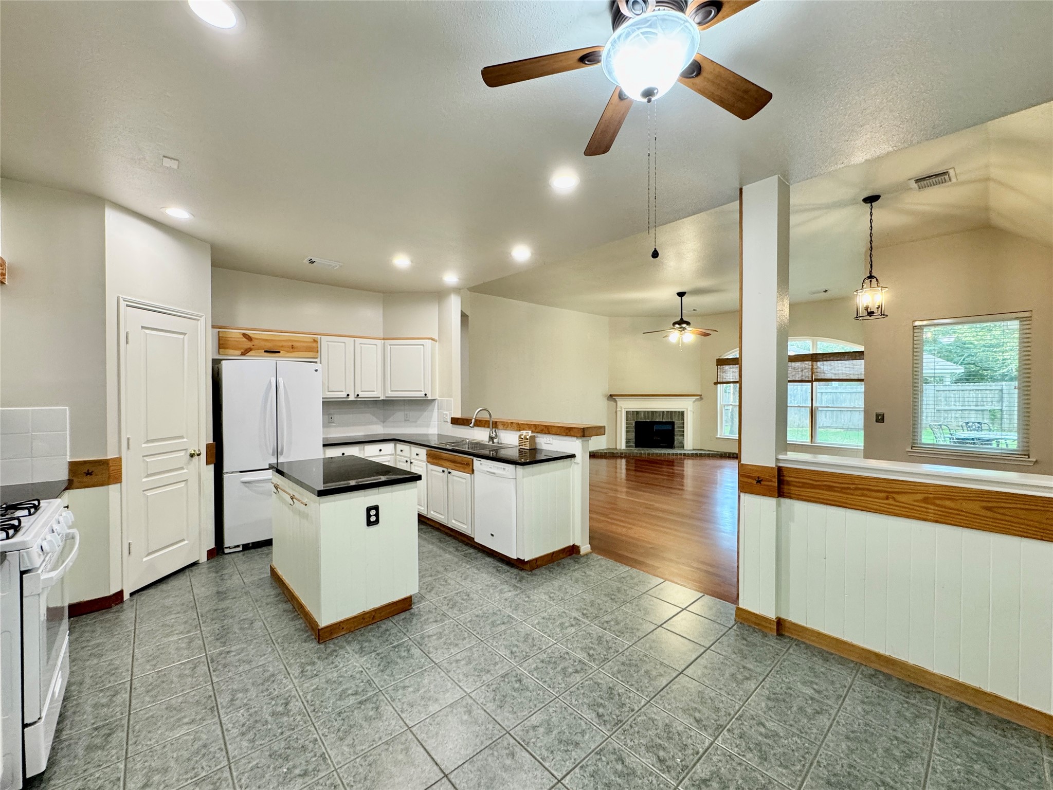 42 Tranquil Glade Place Property Photo 16