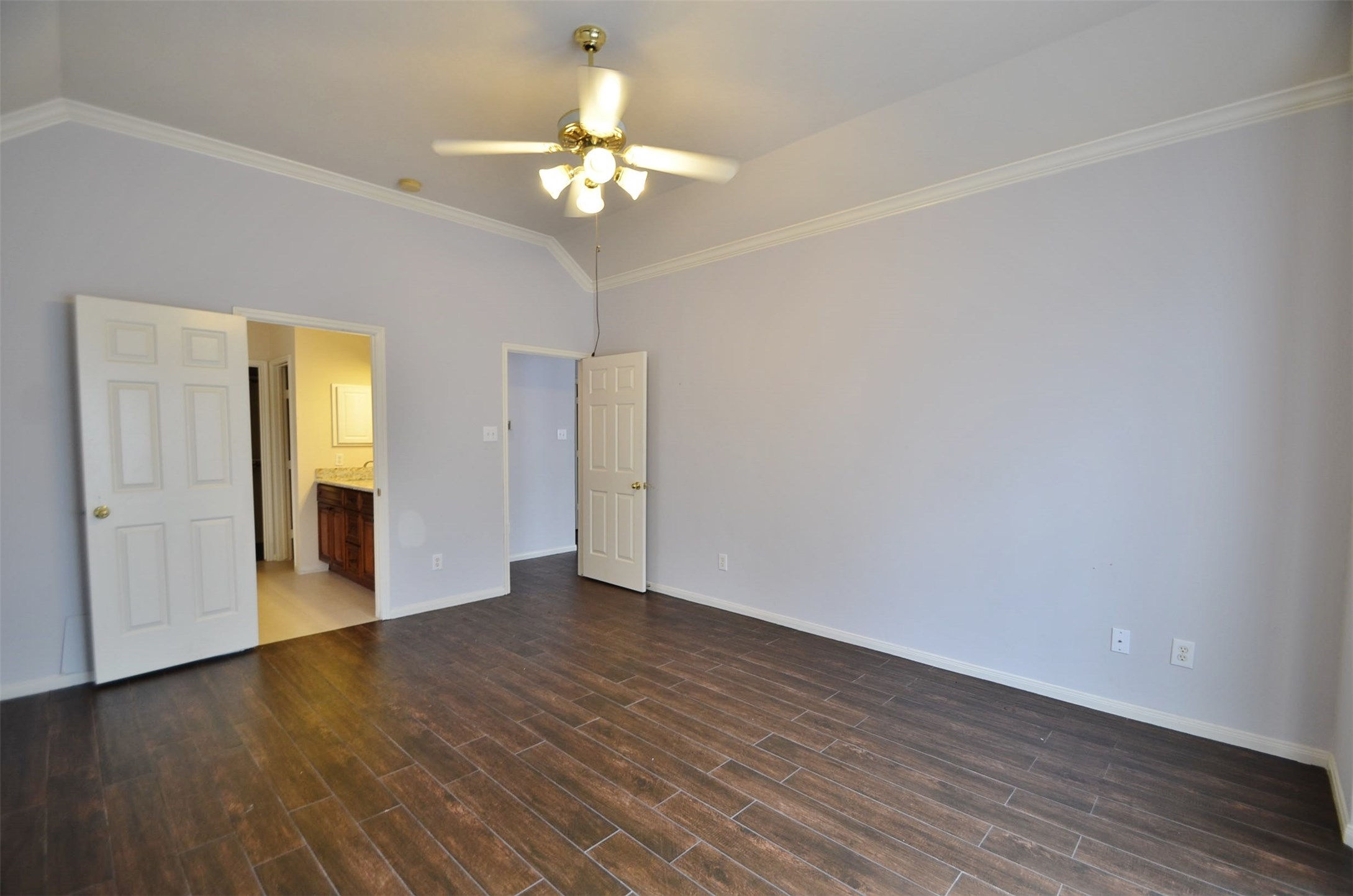 6747 Cleft Stone Drive Property Photo 14