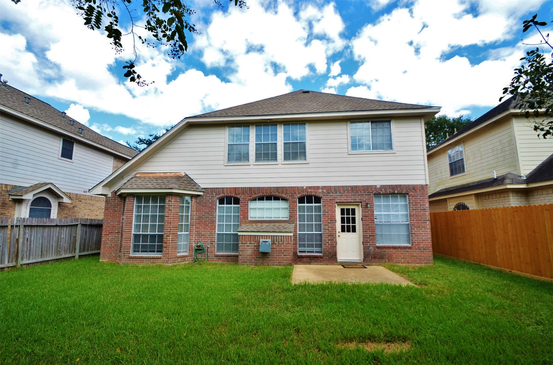 6747 Cleft Stone Drive Property Photo 26