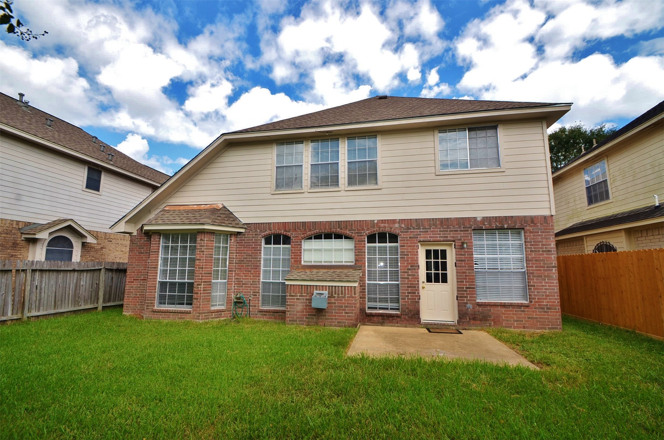 6747 Cleft Stone Drive Property Photo 27