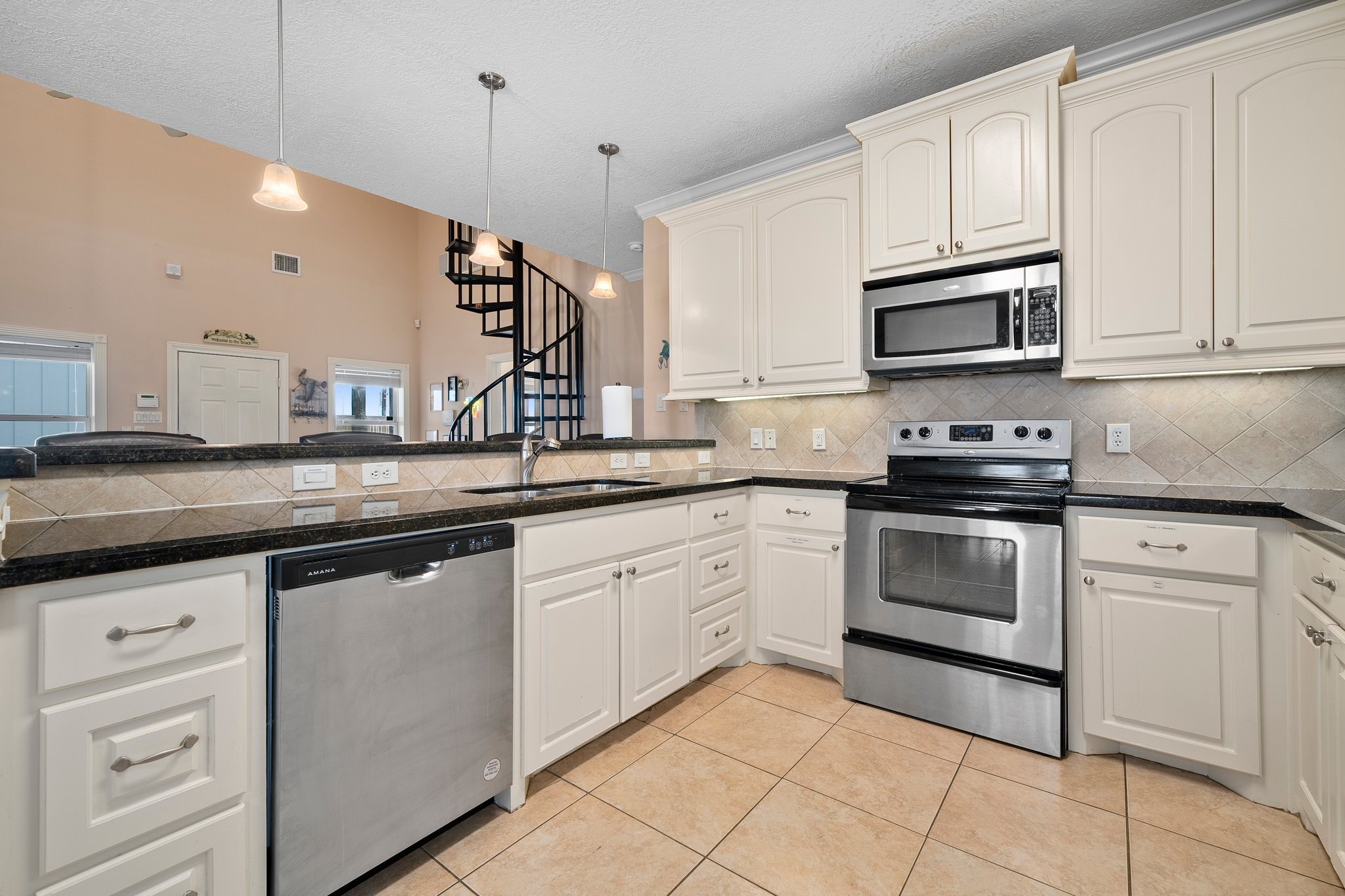 970 Bolivar Dunes Boulevard Property Photo 9