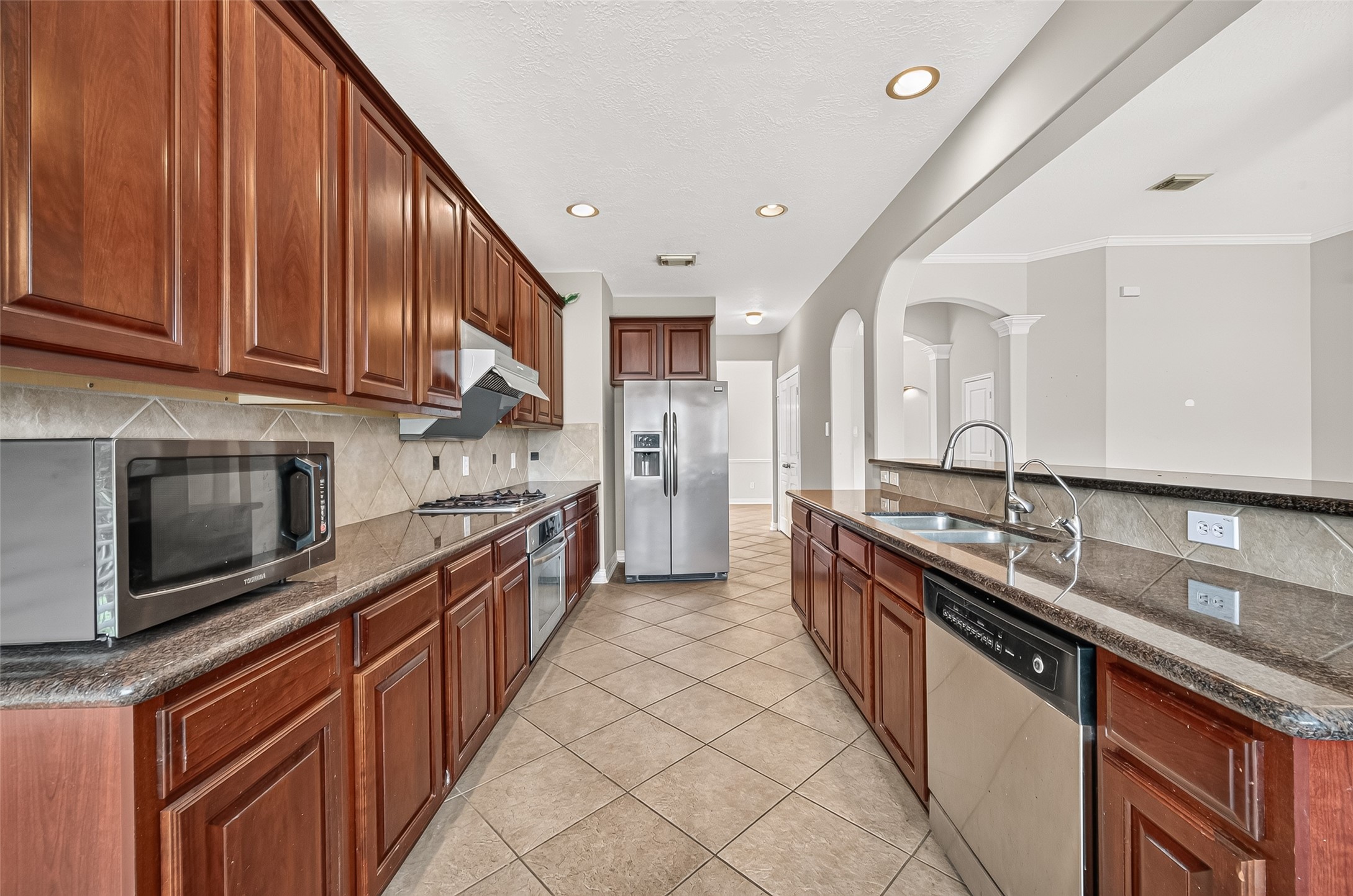 17927 Sugarloaf Bay Drive Property Photo 11