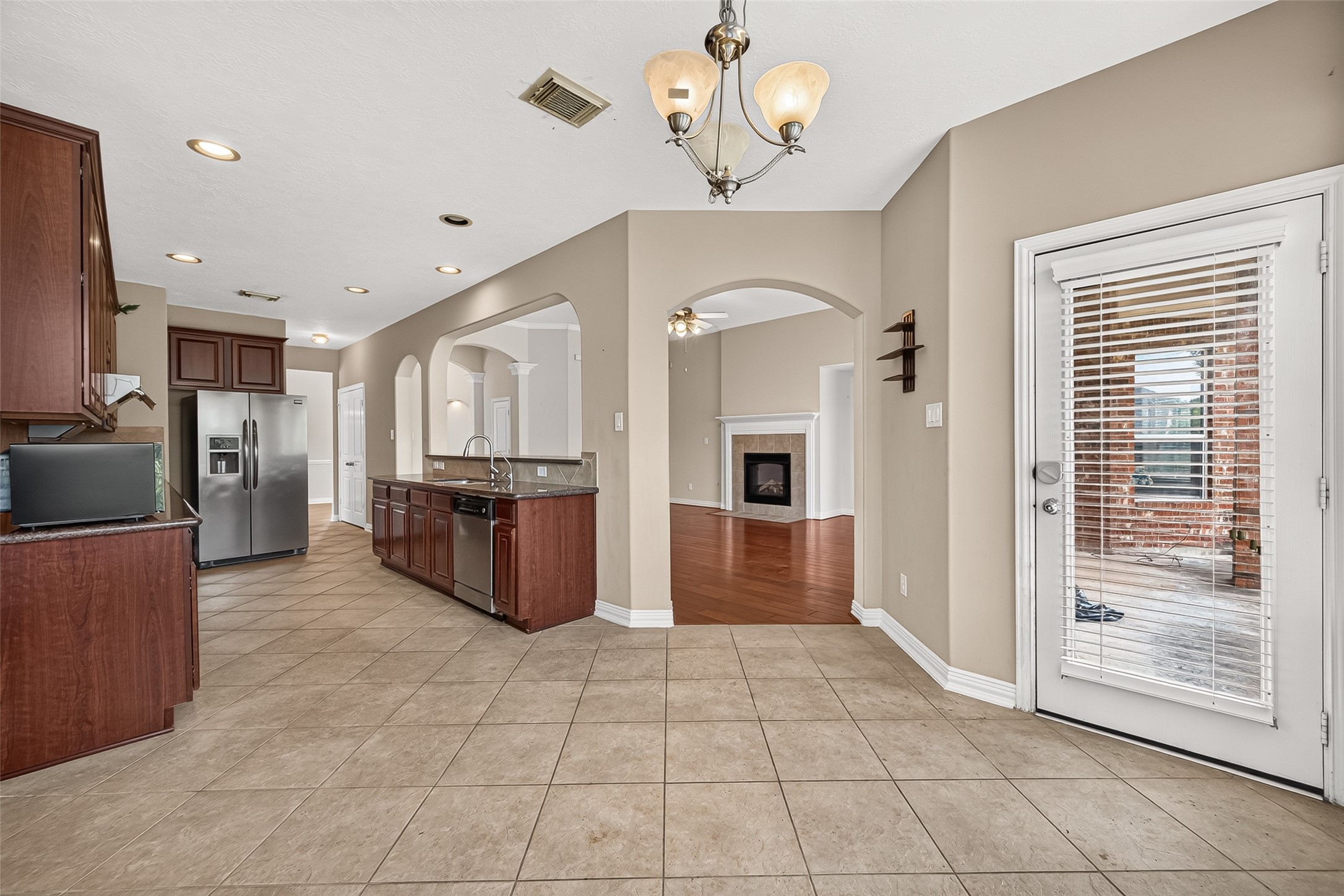 17927 Sugarloaf Bay Drive Property Photo 17