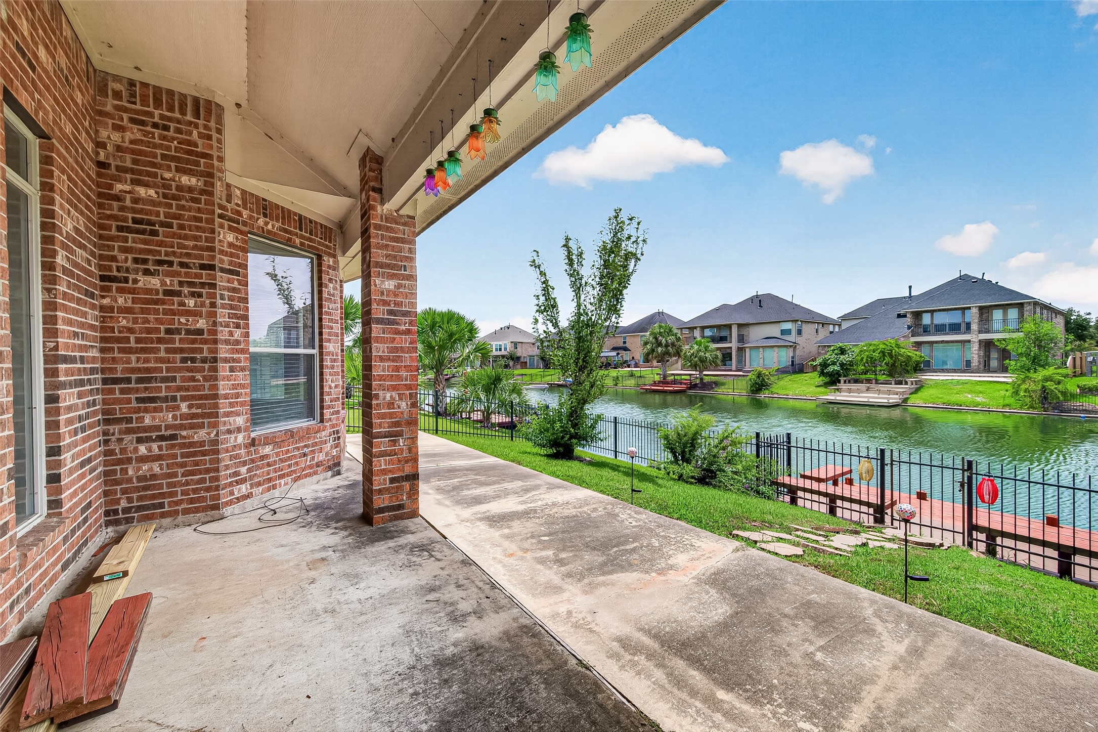 17927 Sugarloaf Bay Drive Property Photo 34