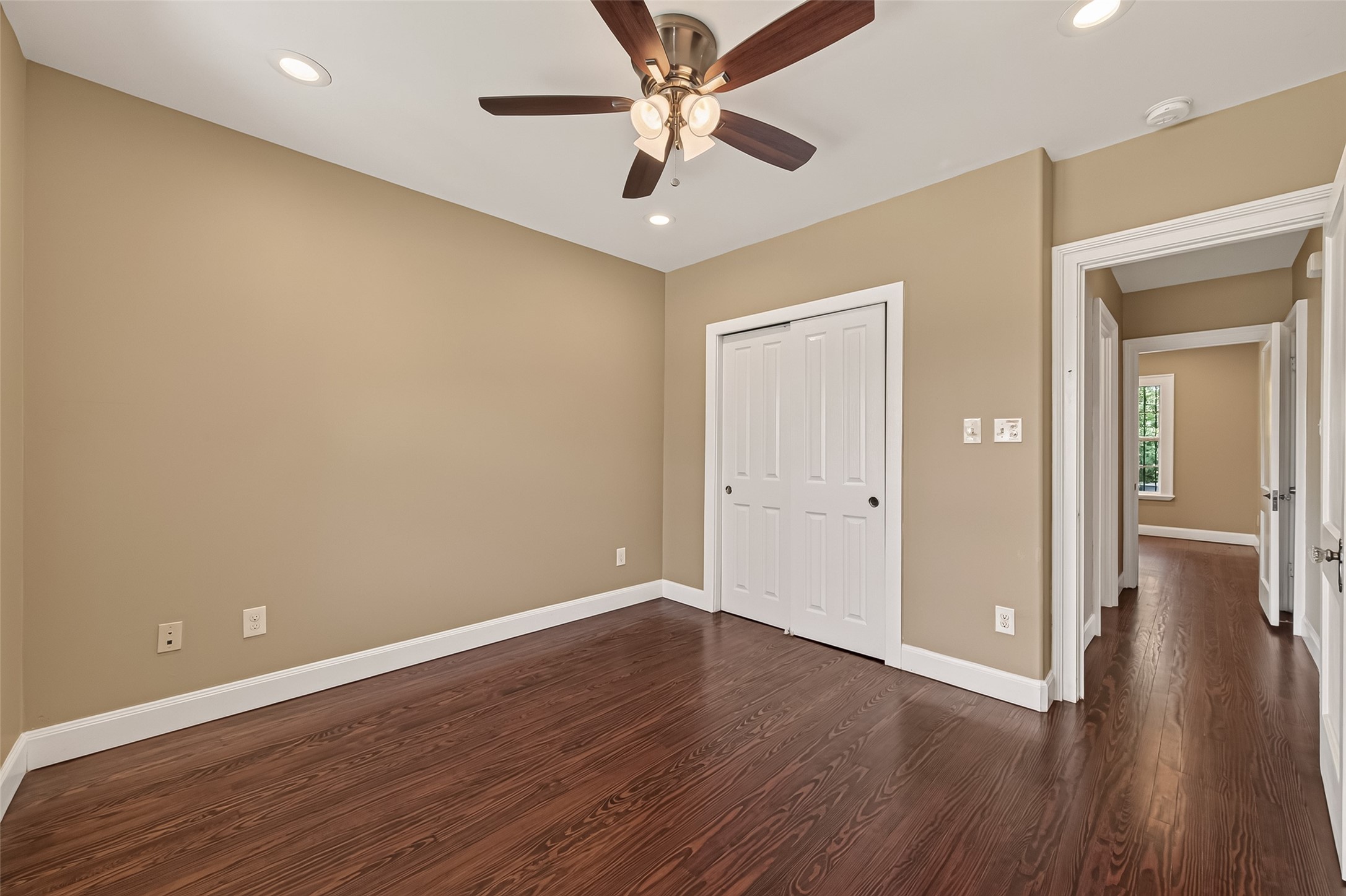 1305 Munger Street Property Photo 17