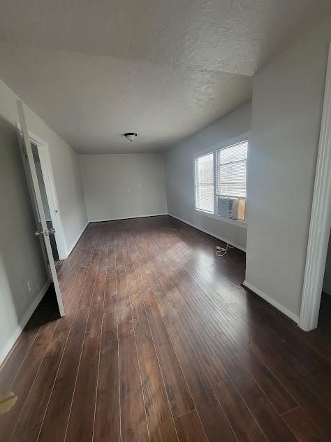 5318 Chennault Road Property Photo 3