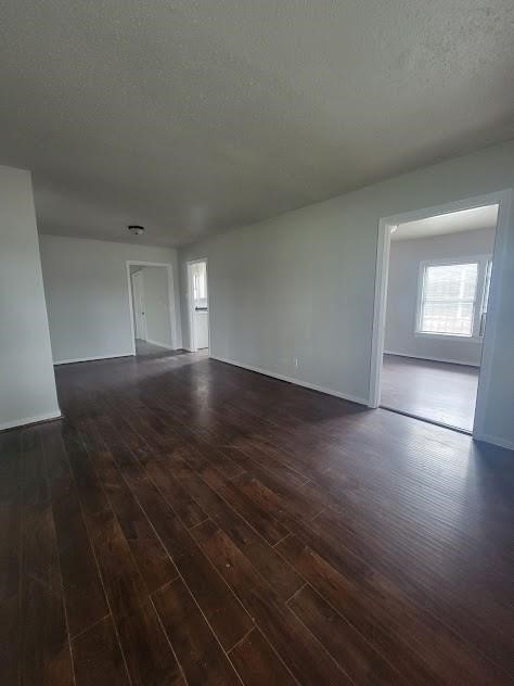 5318 Chennault Road Property Photo 9