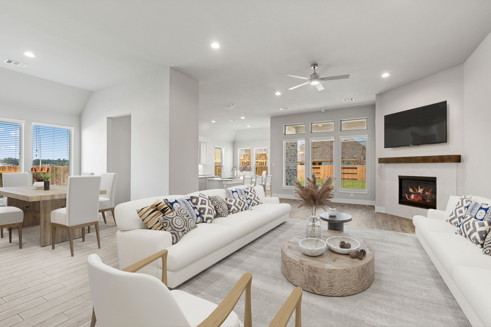 19615 Isola Breeze Drive Property Photo 16